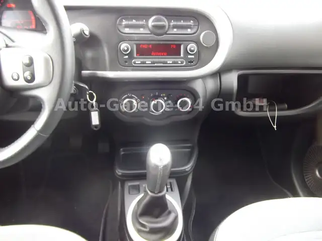 Renault Twingo view 8
