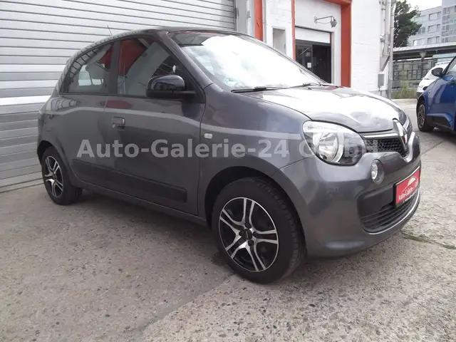 Renault Twingo view 3