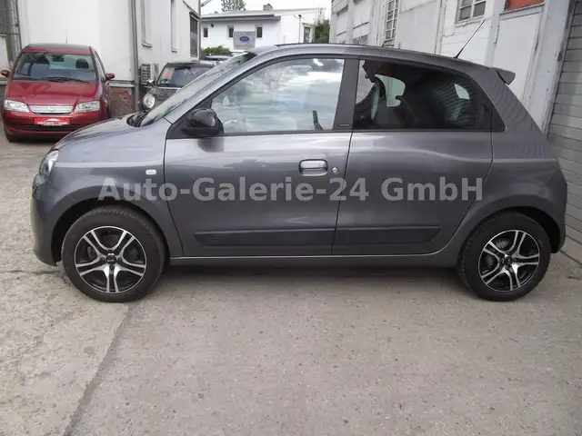 Renault Twingo view 5