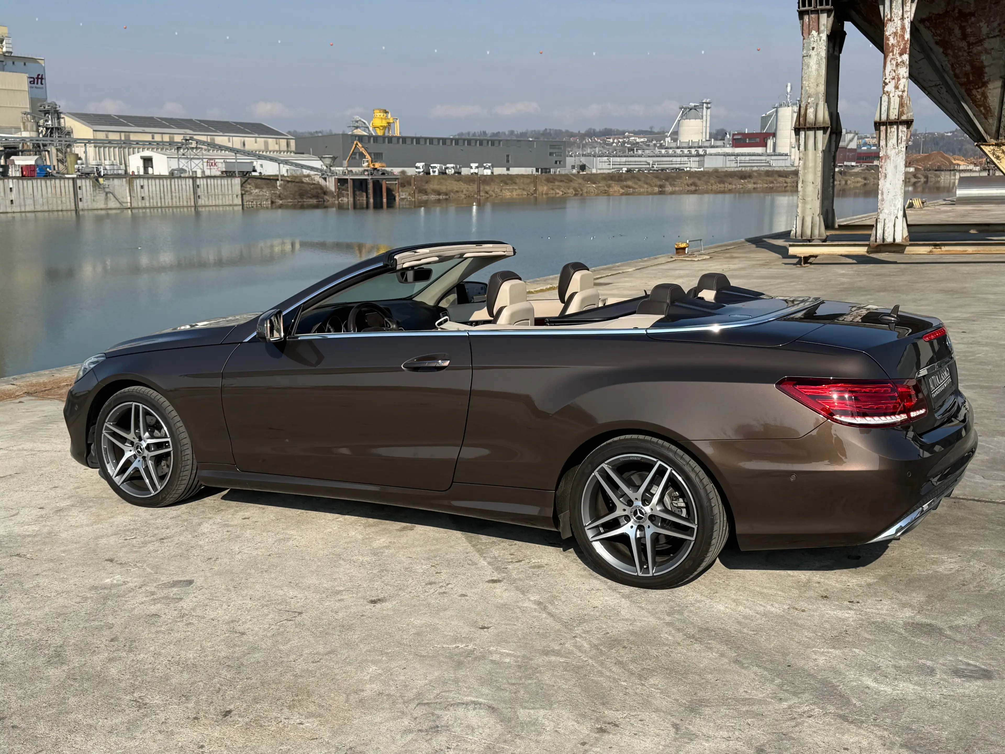 Mercedes-Benz E 250 E 250 CDI Aut. Voll-Leder*AMG*1. Lack, VOLL! — photo 5