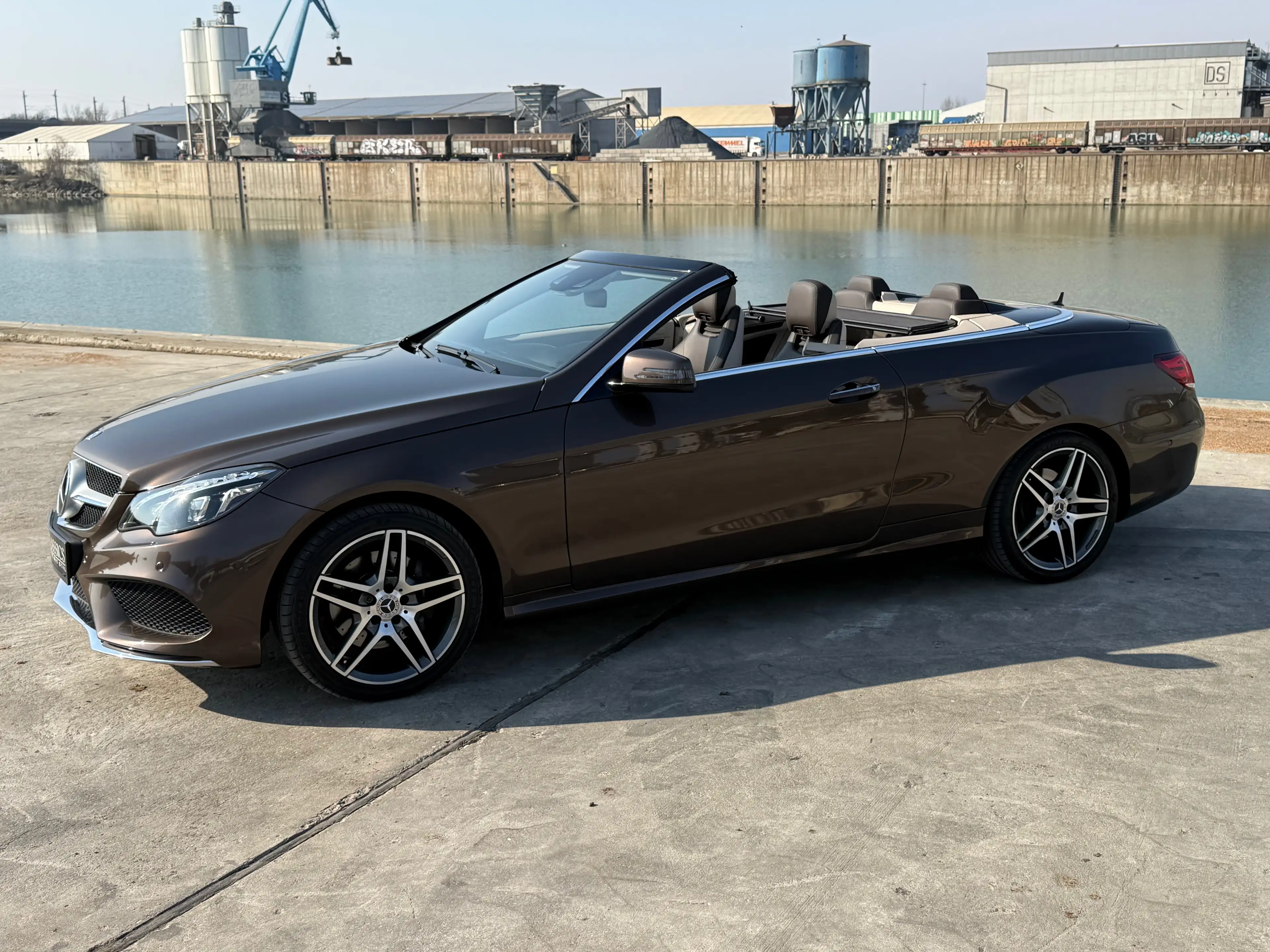 Mercedes-Benz E 250 E 250 CDI Aut. Voll-Leder*AMG*1. Lack, VOLL! — photo 14