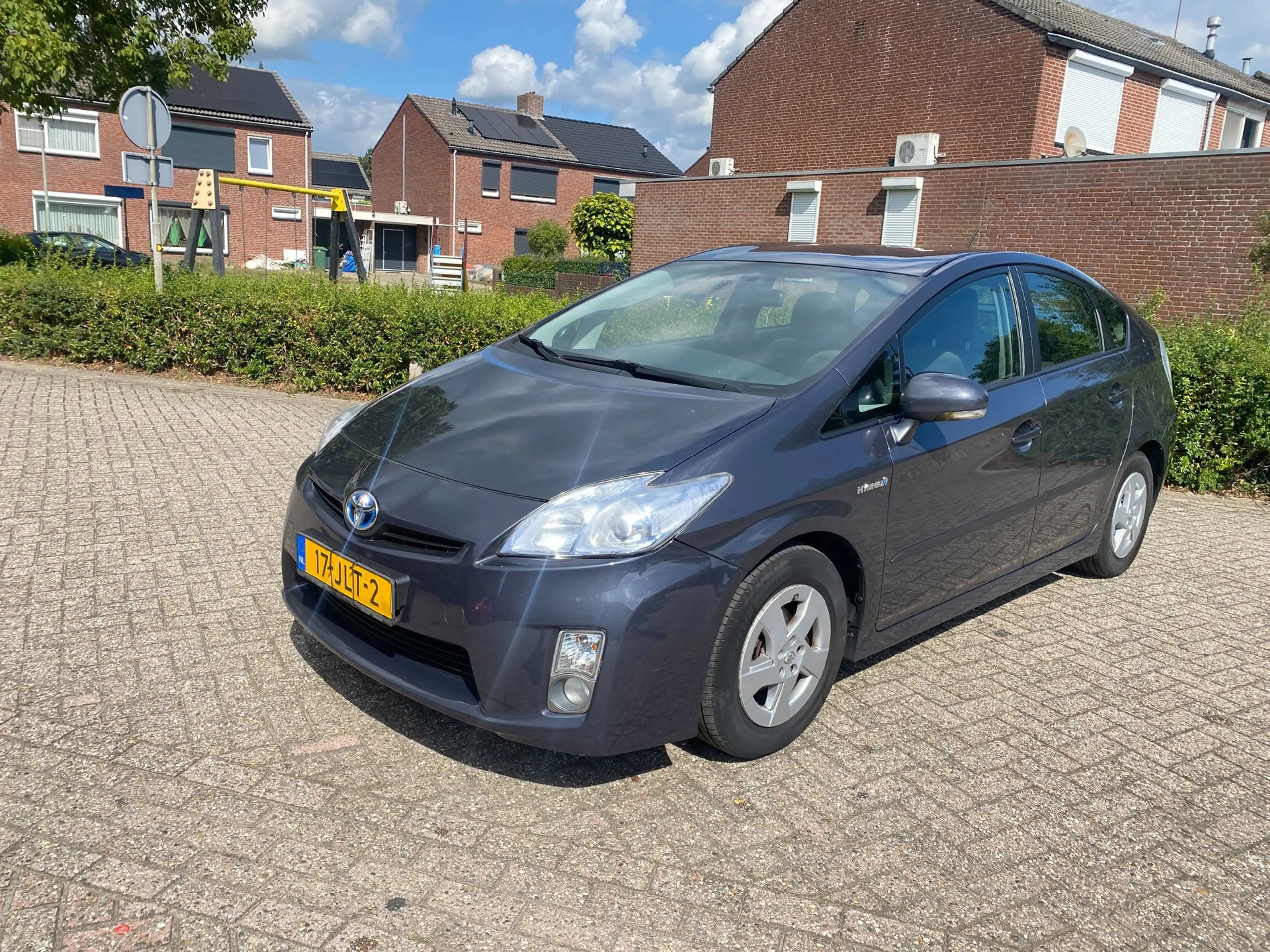 Toyota Prius 1.8 Plug-in Aspiration — photo 15