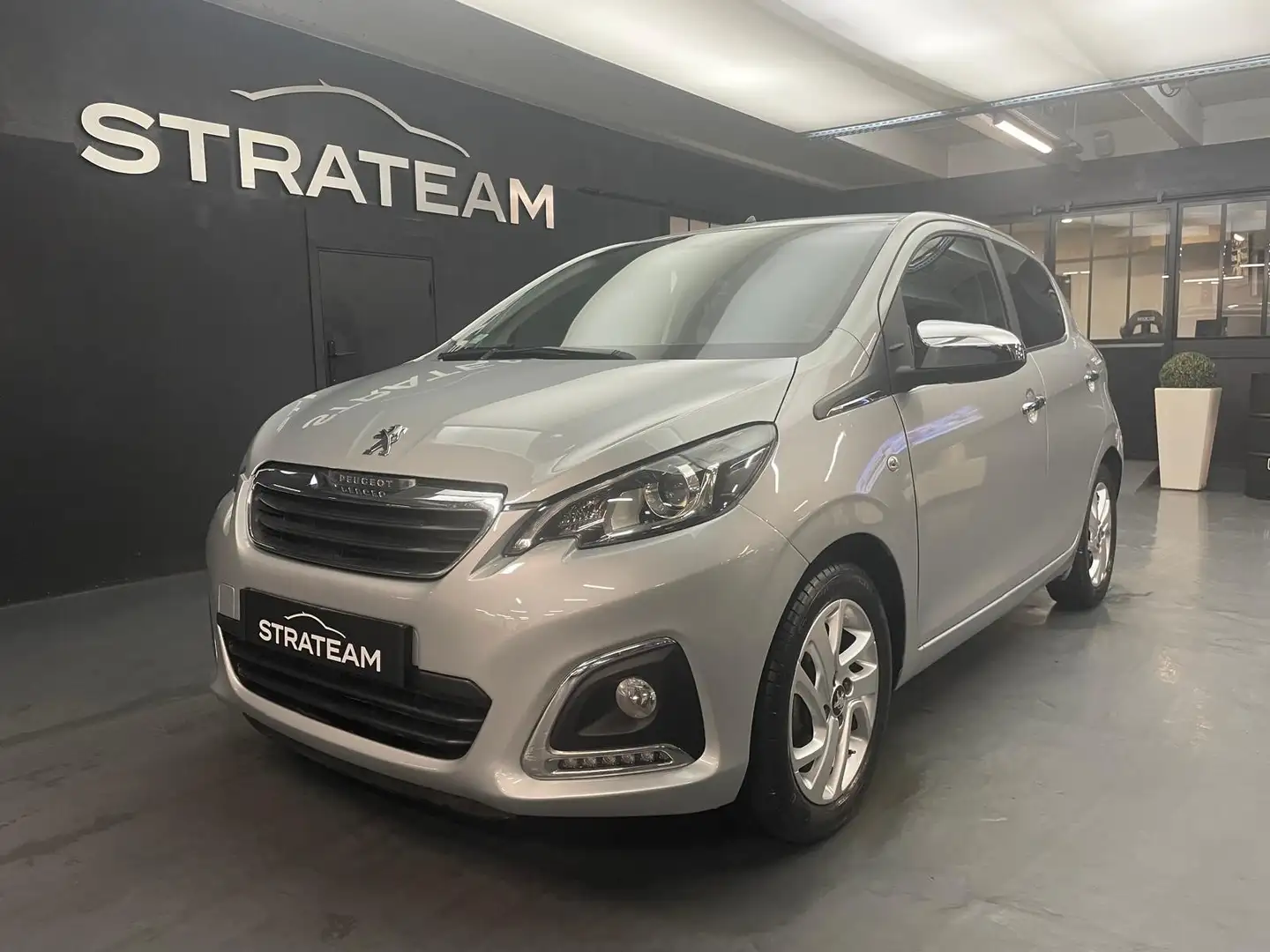 Peugeot 108 1.0 68CV Allure BVA Gris - 1