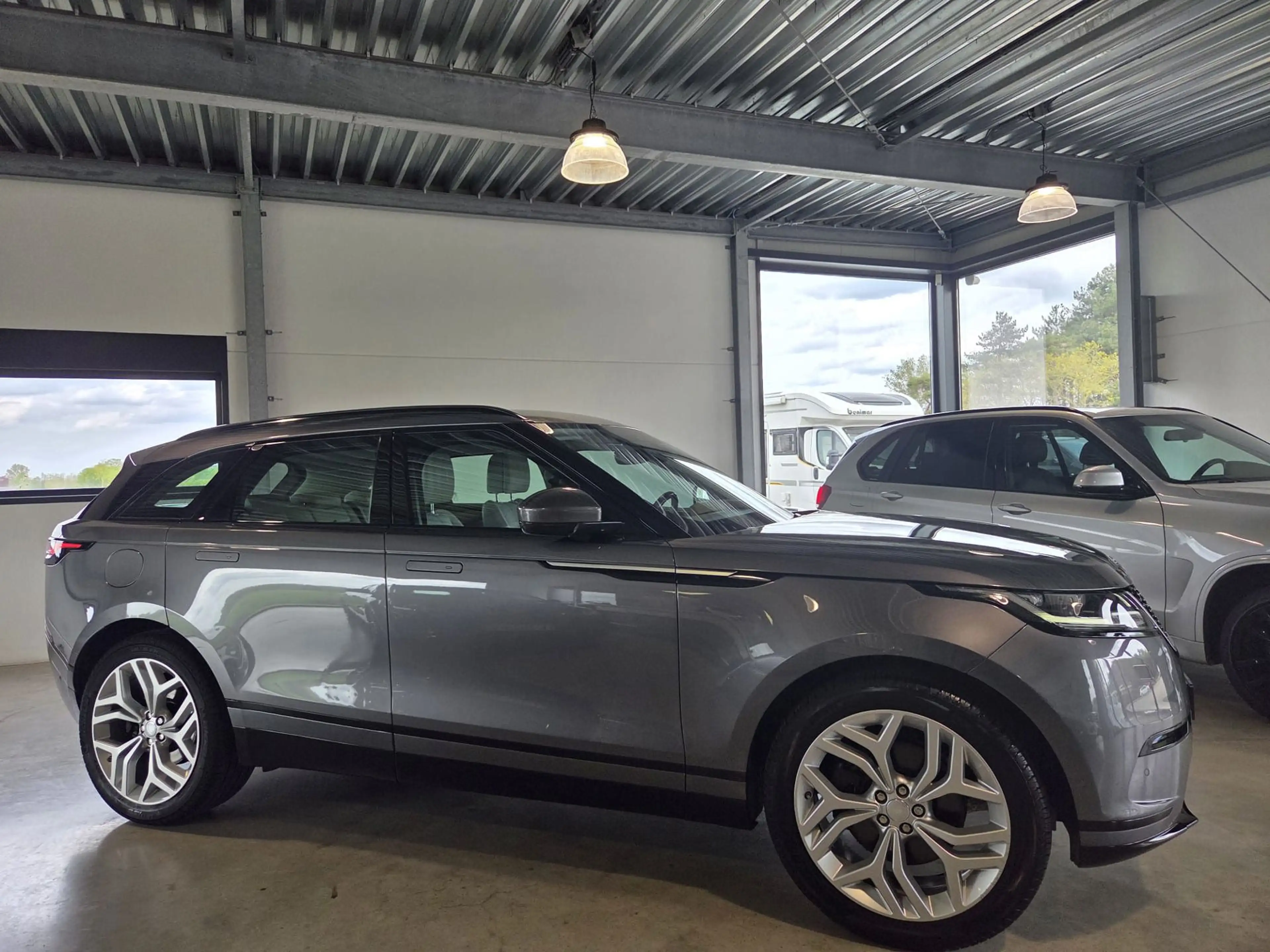 Land Rover Range Rover Velar 2.0 I4 Turbo AWD R-Dynamic HSE P300 Zéer compleet — photo 7