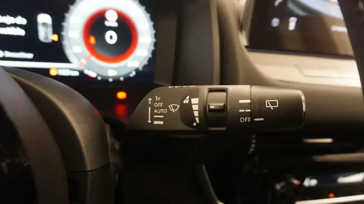 Nissan Qashqai 2023, foto 15