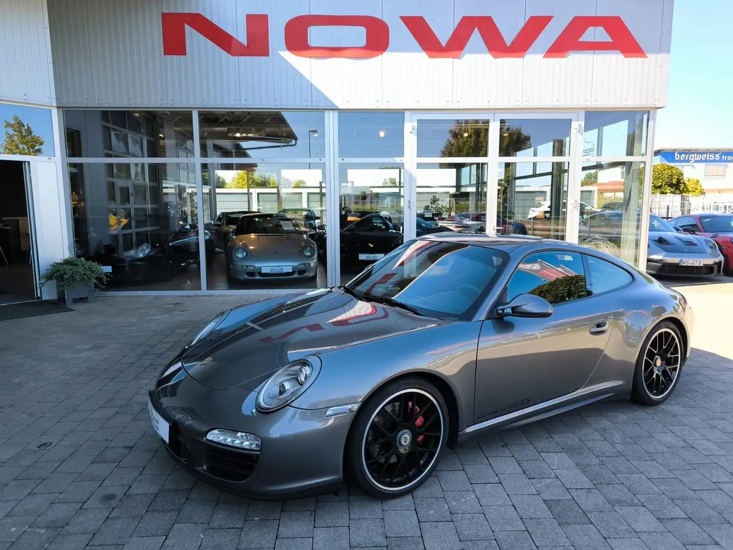 Porsche 997 GTS 4 Coupe **Sportabgasanlage** Grau - 1