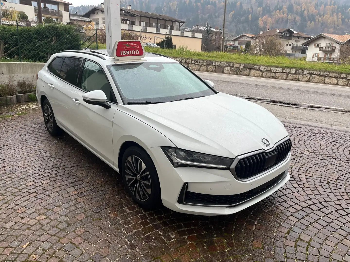 Skoda Superb Superb 1.5 TSI PHEV DSG Wagon Selection Blanc - 2