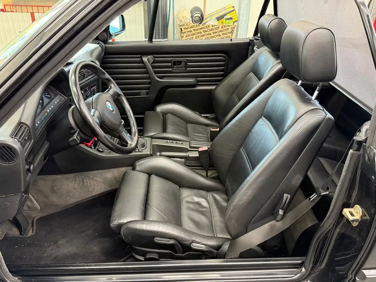 BMW 320 i Cabrio KAT(E30) MotorRevidiert/Leder/SHZ/, foto 5