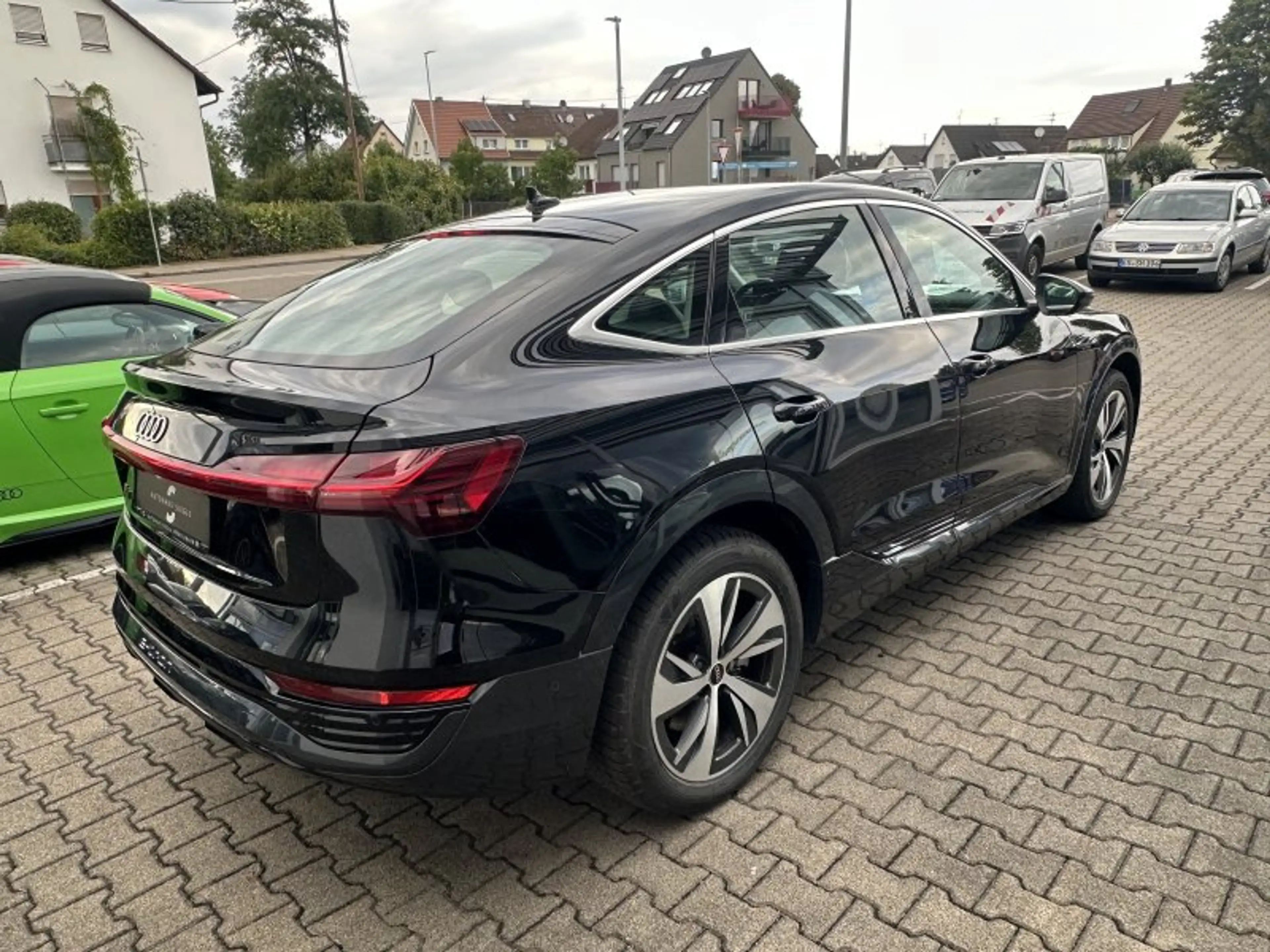 Audi Q8 e-tron Sportback 55 quattro advanced Navi Matrix Kamera A — photo 5