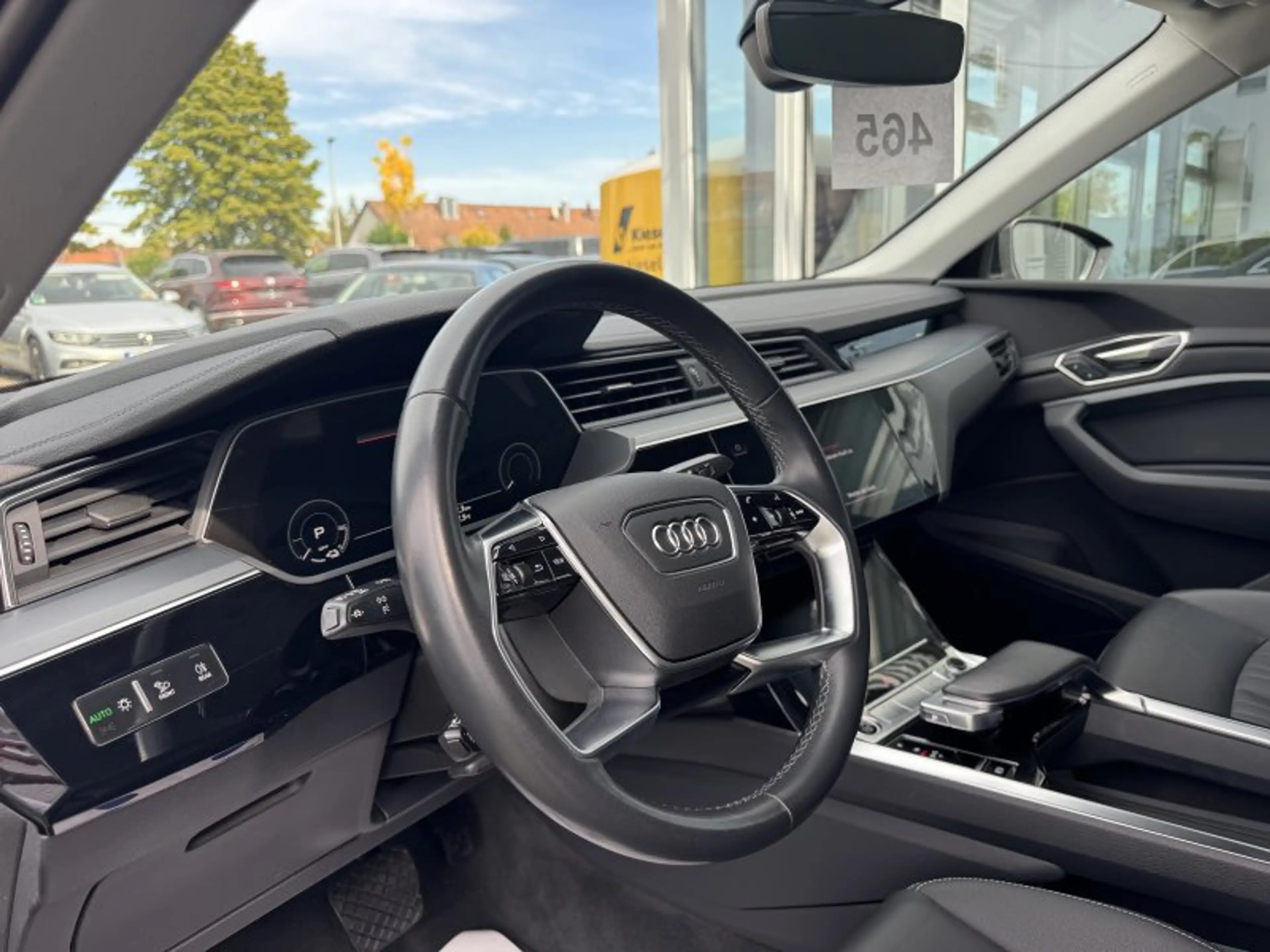 Audi Q8 e-tron Sportback 55 quattro advanced Navi Matrix Kamera A — photo 14