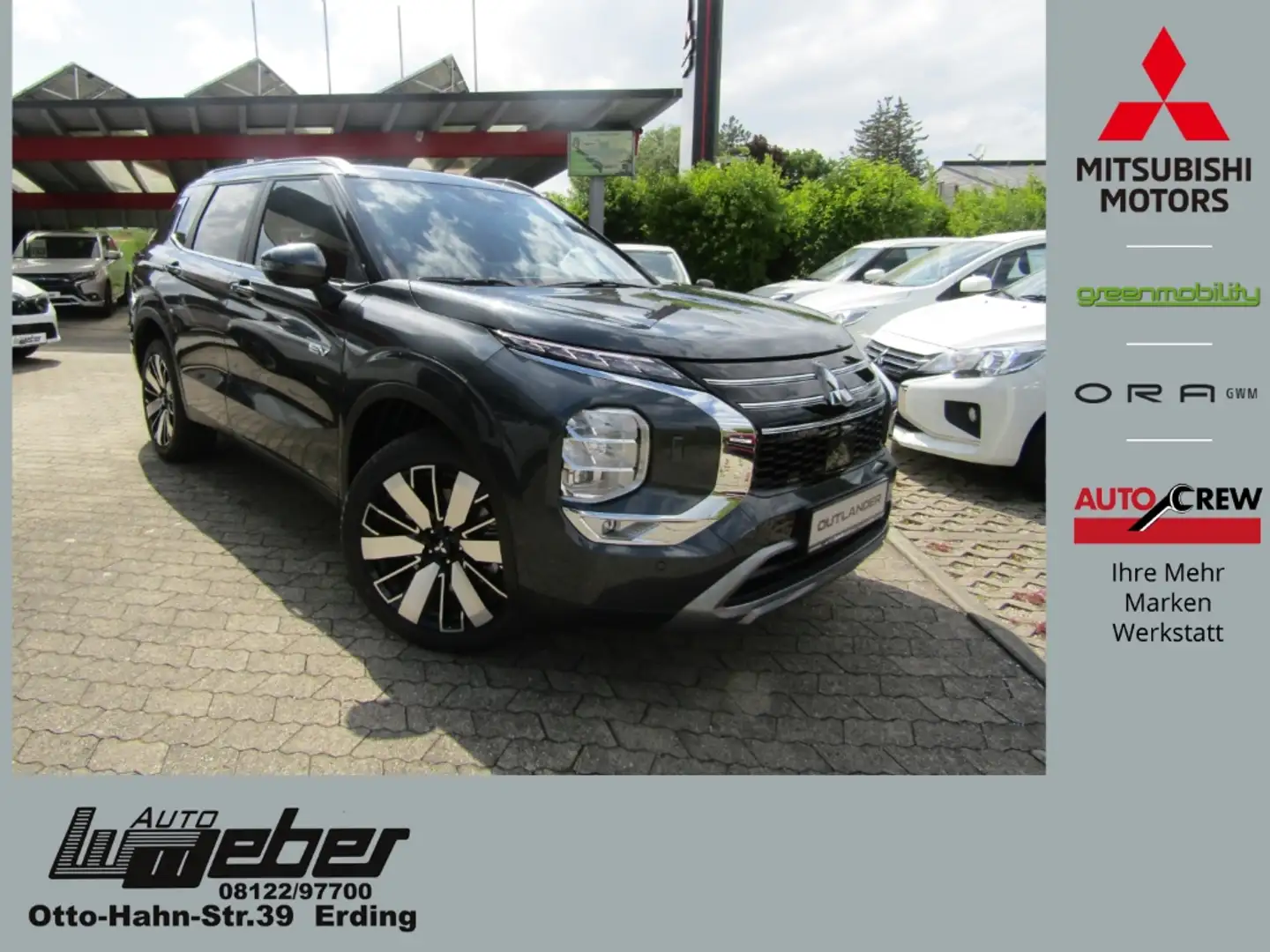 Mitsubishi Outlander 2.4 Intro Edition NAVI LED SHZ GRA ACC PDC RFK HUD Grau - 1