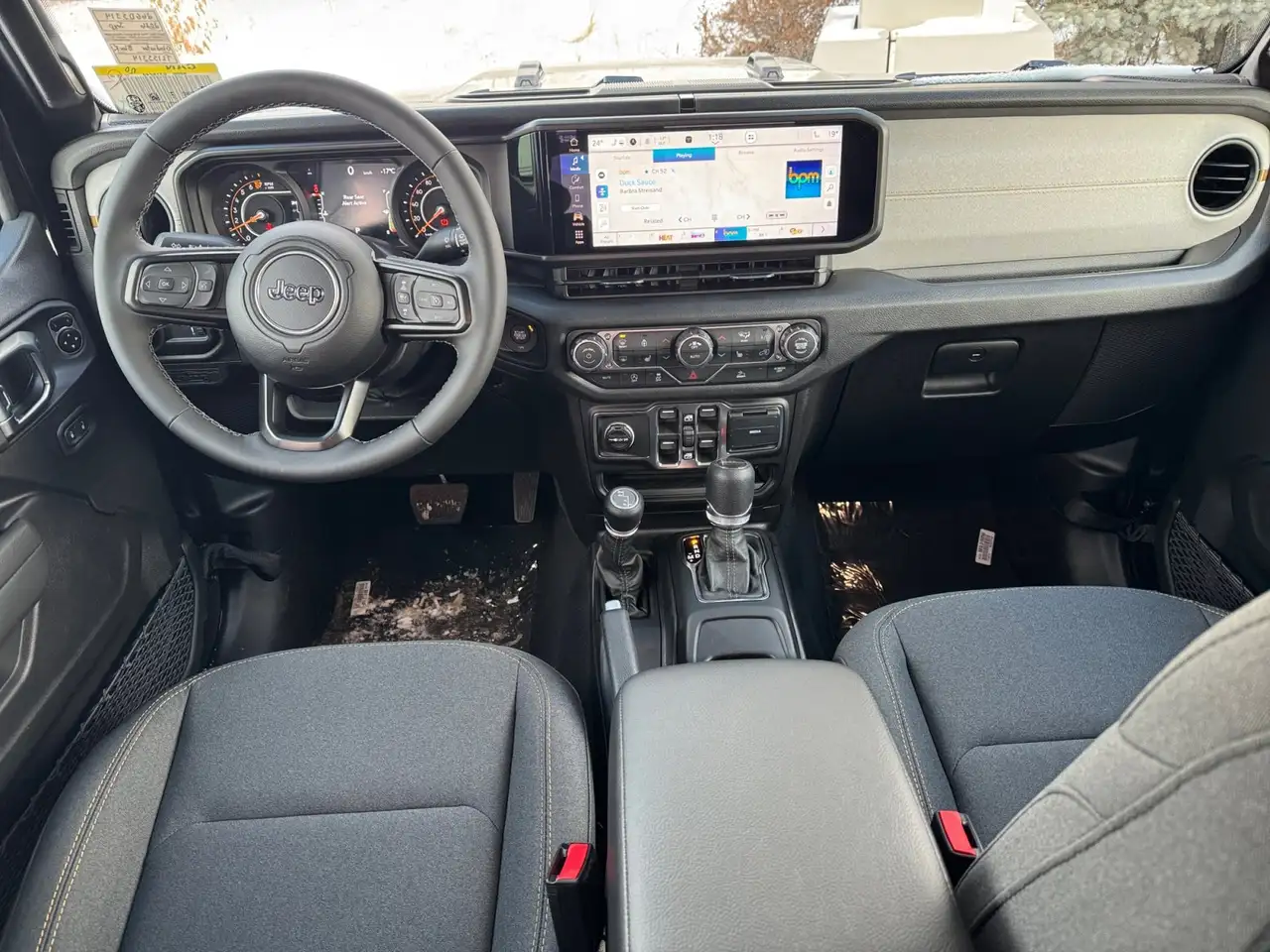 Jeep Gladiator снимка Jeep Gladiator