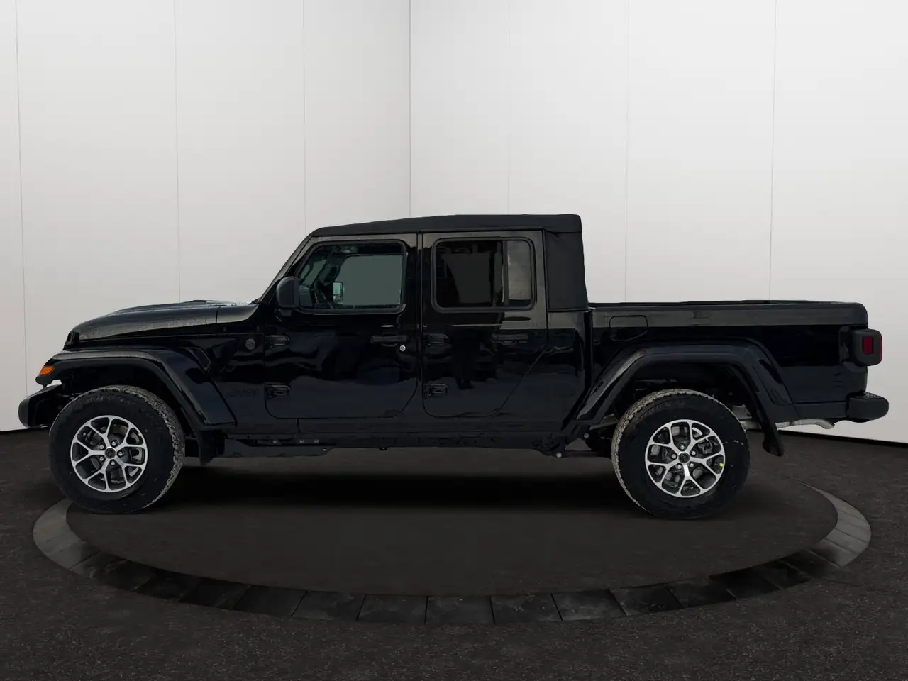 Jeep Gladiator снимка Jeep Gladiator