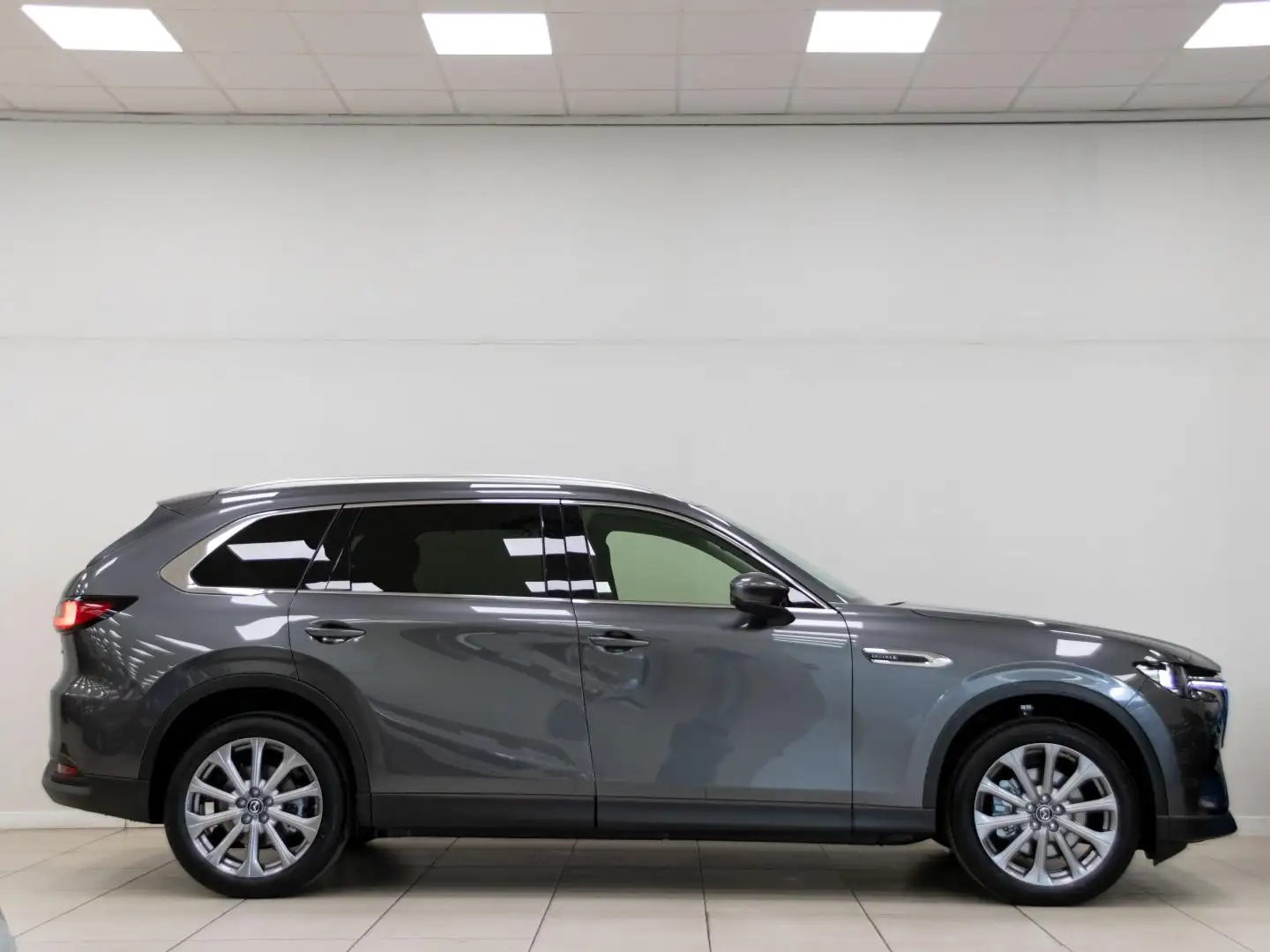Mazda CX-80 3.3 e-Skyactiv-D MHEV Exclusive-Line AWD Aut. Gris - 2