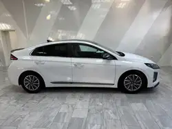 Hyundai IONIQ Elektro Advantage 2x PDC Navi SOH 97%