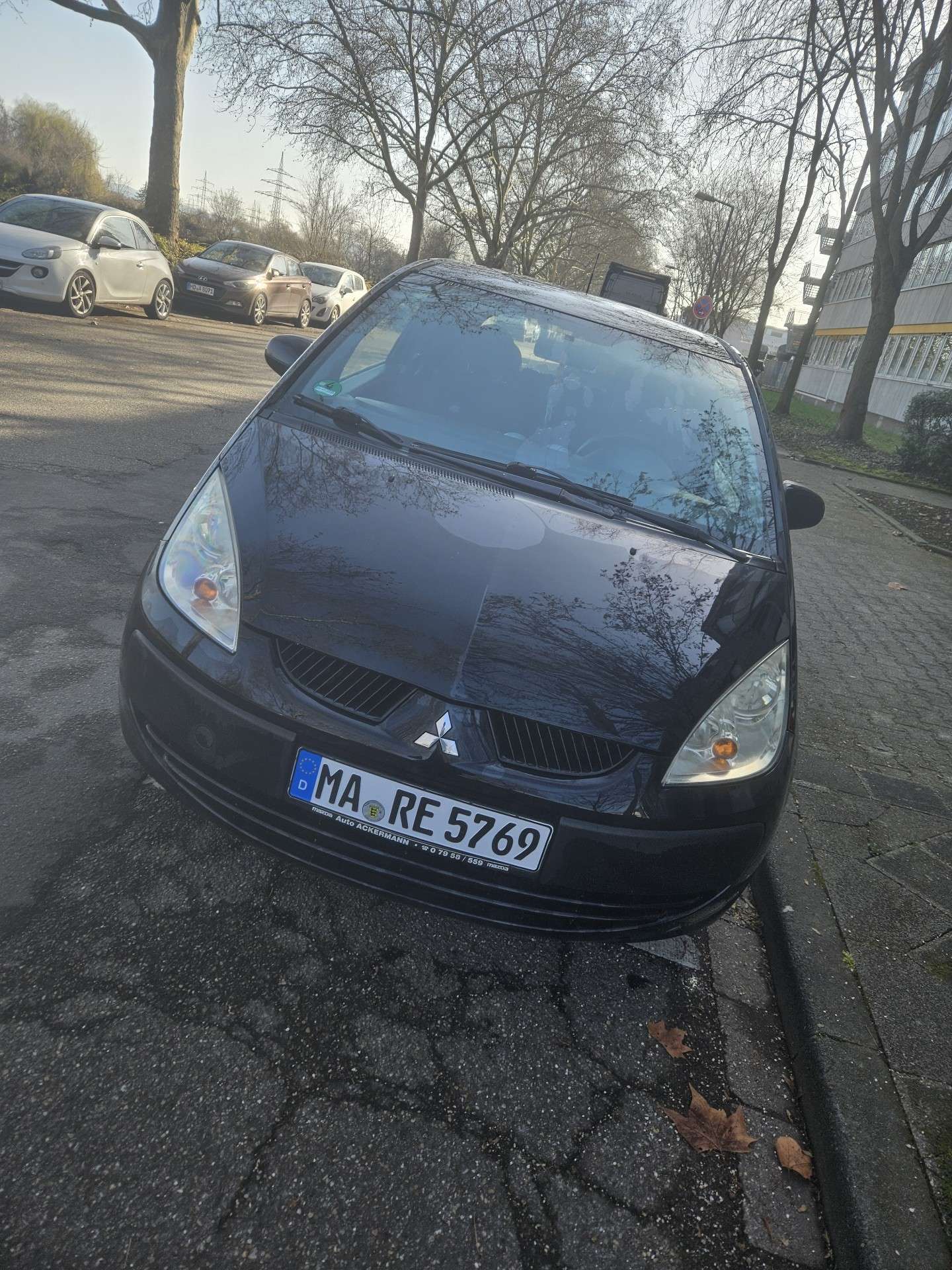 Second hand Mitsubishi Colt 1.1 MPI