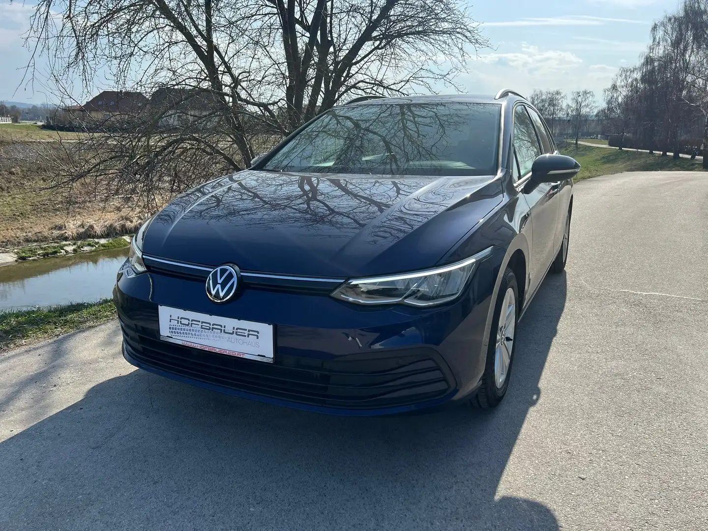 Volkswagen Golf Variant Life TDI Blau - 1