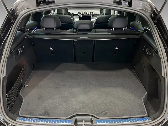 Mercedes-Benz GLC view 6
