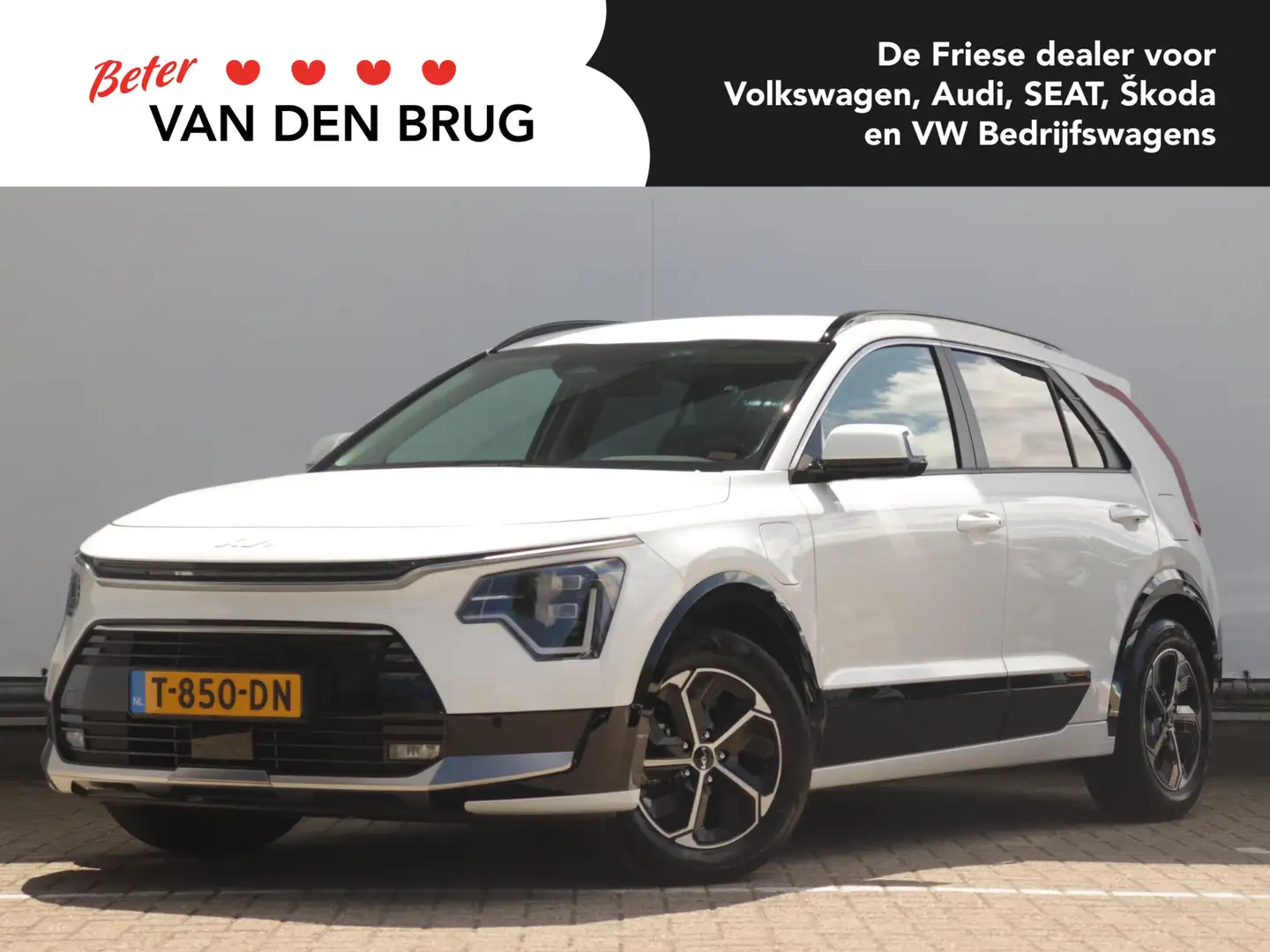 Kia Niro 1.6 GDi PHEV DynamicPlusLine | Achteruitrijcamera Wit - 1