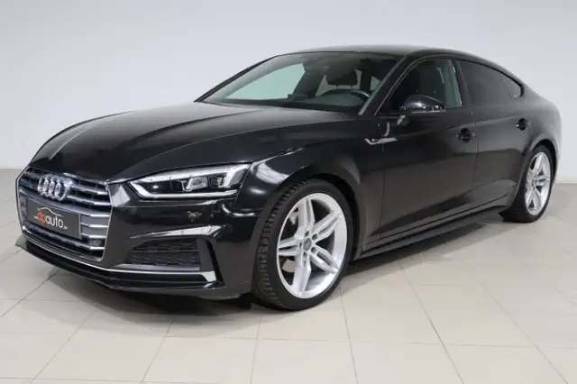 Audi A5 view 7