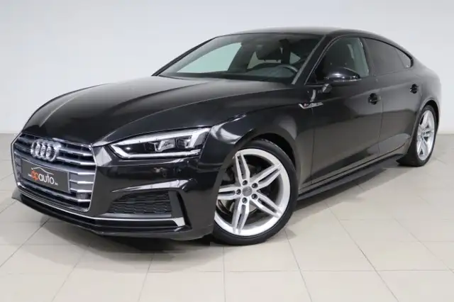 Audi A5 view 6