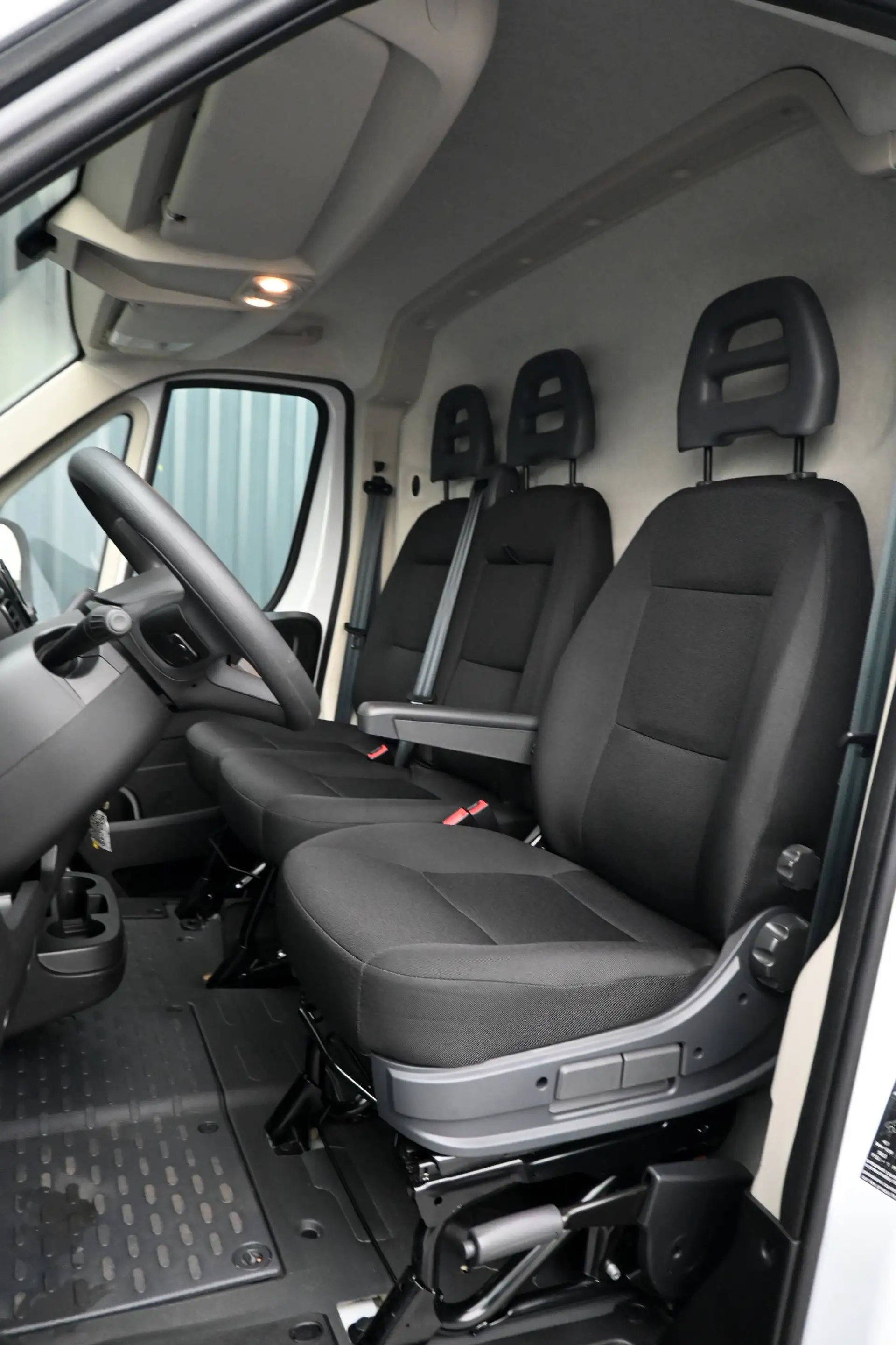 Fiat Ducato NEW L2H2 140PK/ Camera, PDC, Cruise, BTW — photo 10