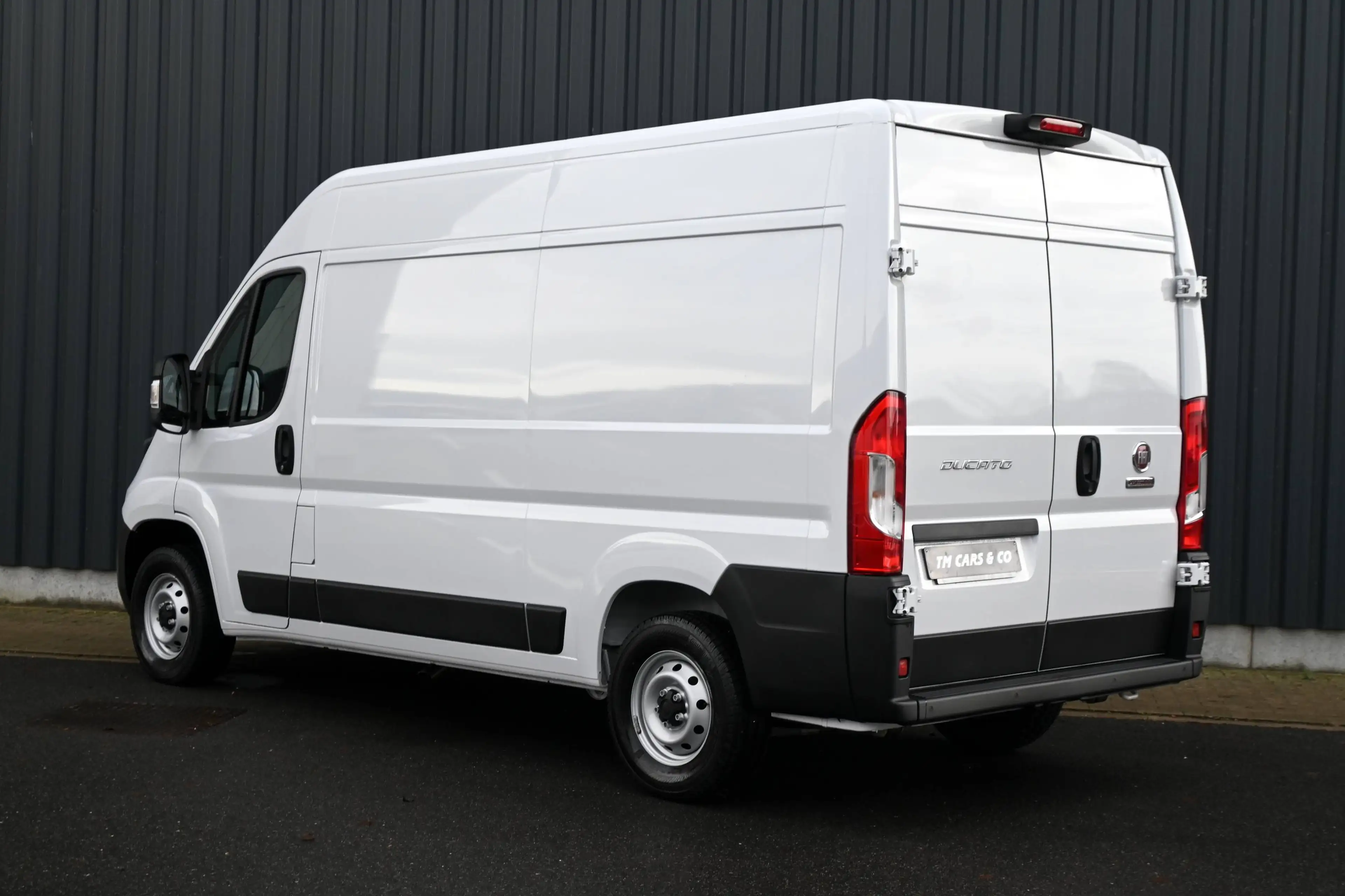 Fiat Ducato NEW L2H2 140PK/ Camera, PDC, Cruise, BTW — photo 3