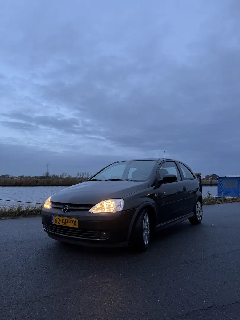 Opel Corsa 1.4-16V Sport AIRCO Groen - 1