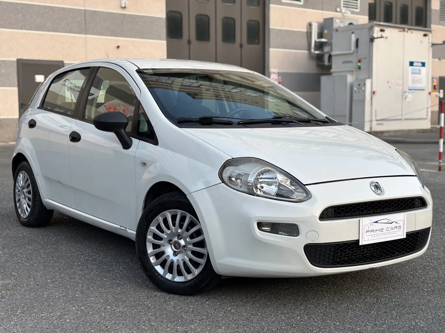 Fiat Punto GRANDE PUNTO 1.3 MULTIJET 75 CAVALLI NEOPATENTATI Bianco - 1