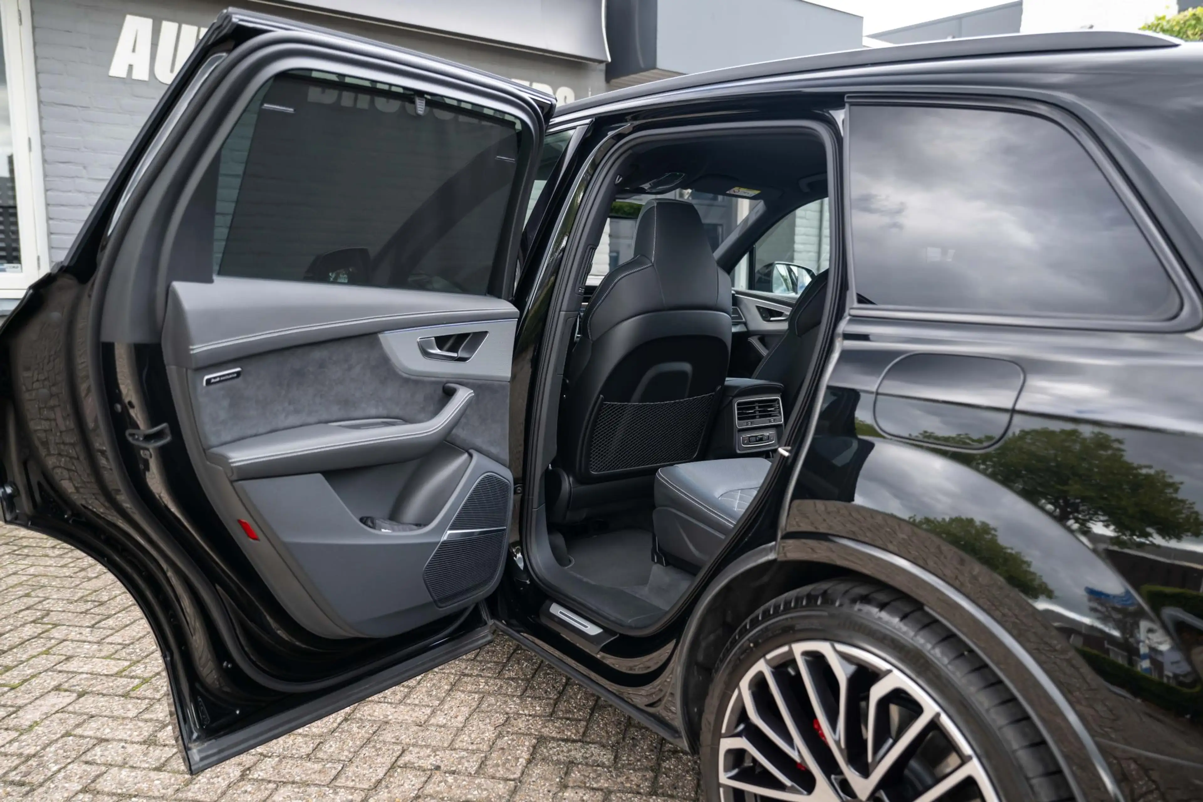 Audi Q7 60 TFSI e quattro Pro Line S Competition Audi excl — photo 32