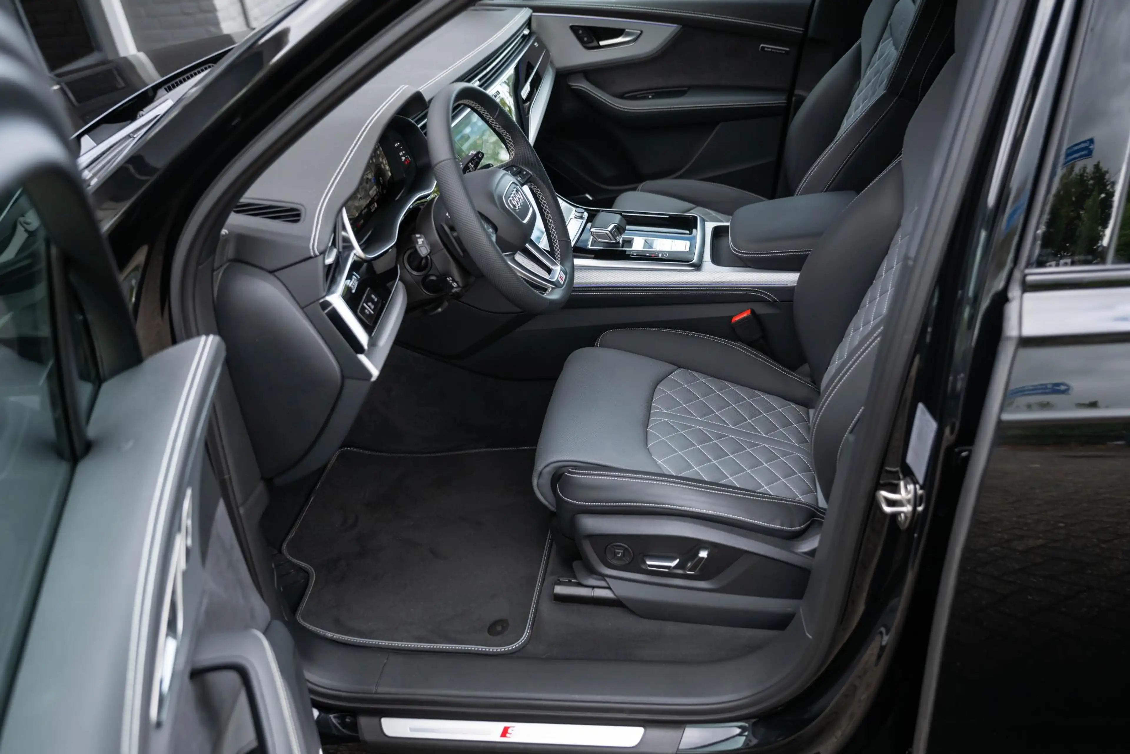 Audi Q7 60 TFSI e quattro Pro Line S Competition Audi excl — photo 17