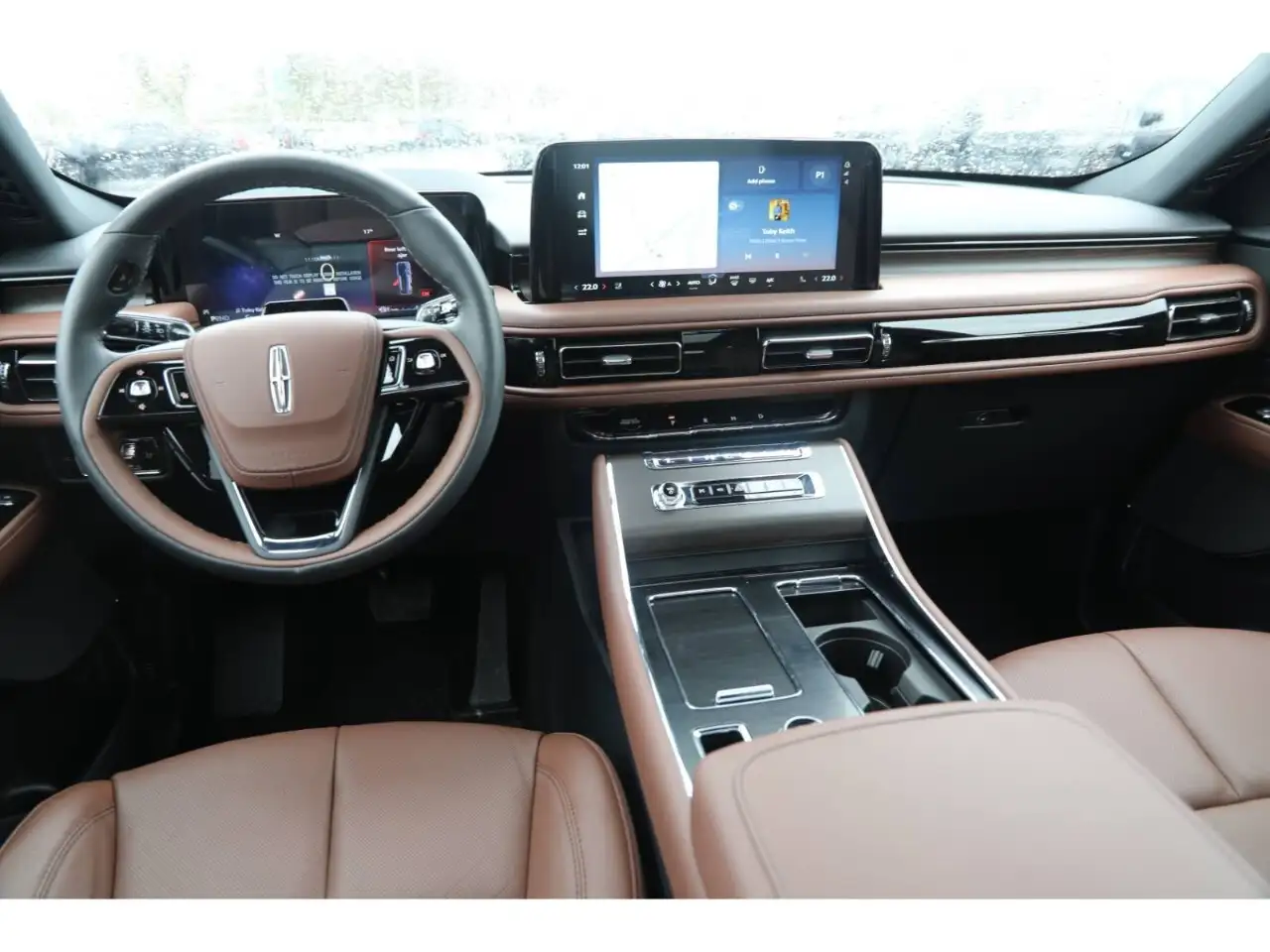 Lincoln Aviator снимка Lincoln Aviator