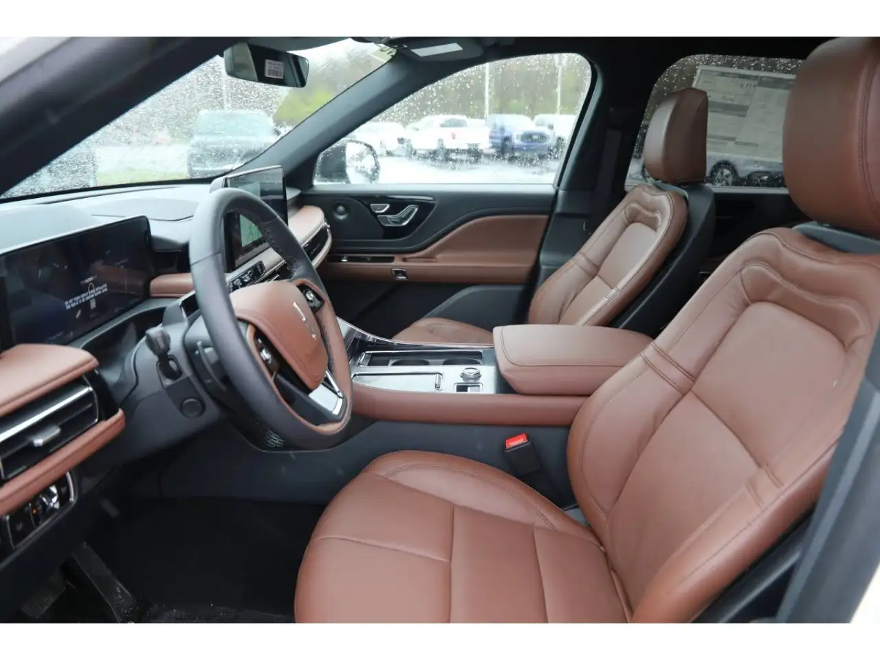 Lincoln Aviator снимка Lincoln Aviator