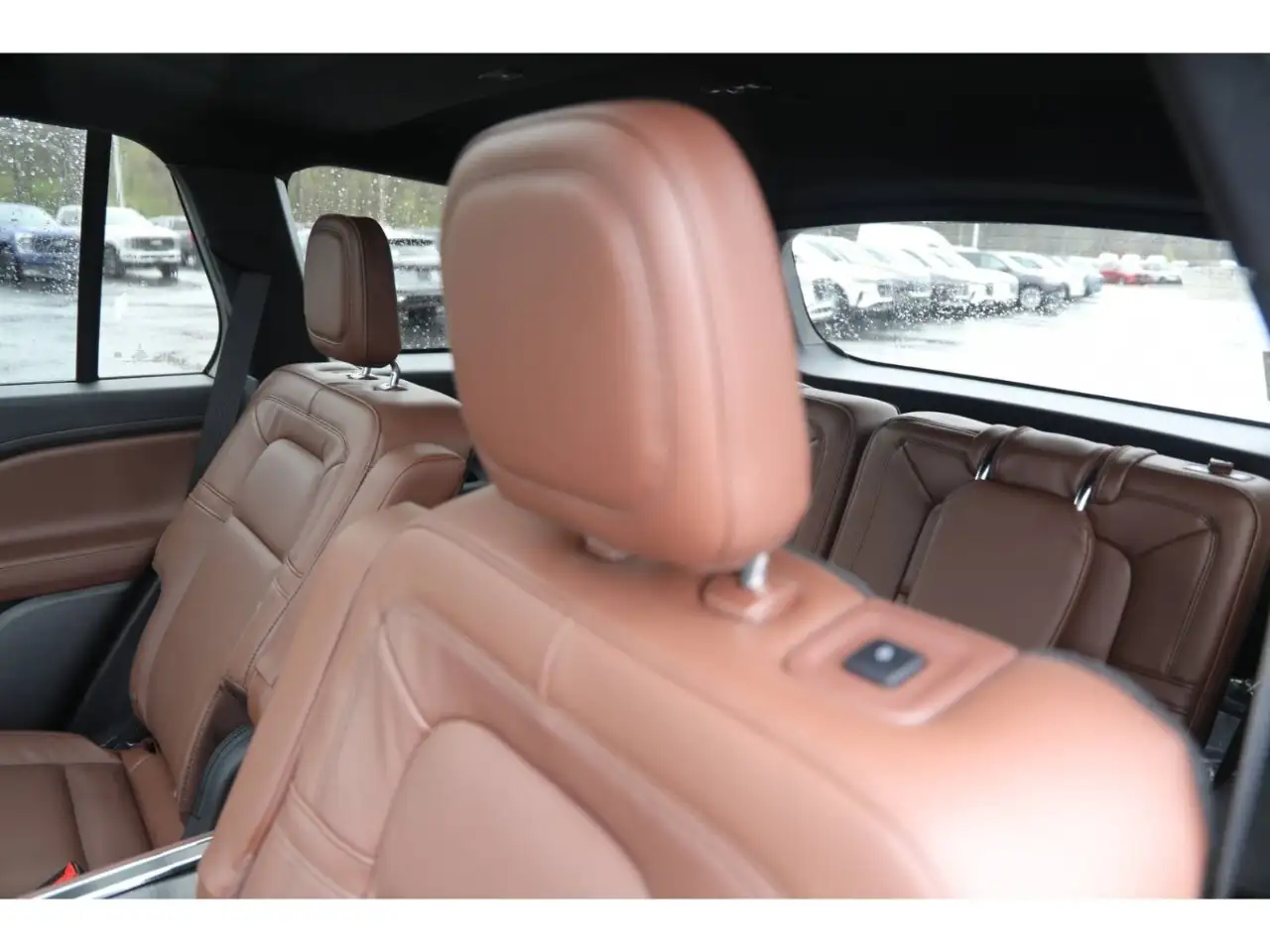 Lincoln Aviator снимка Lincoln Aviator