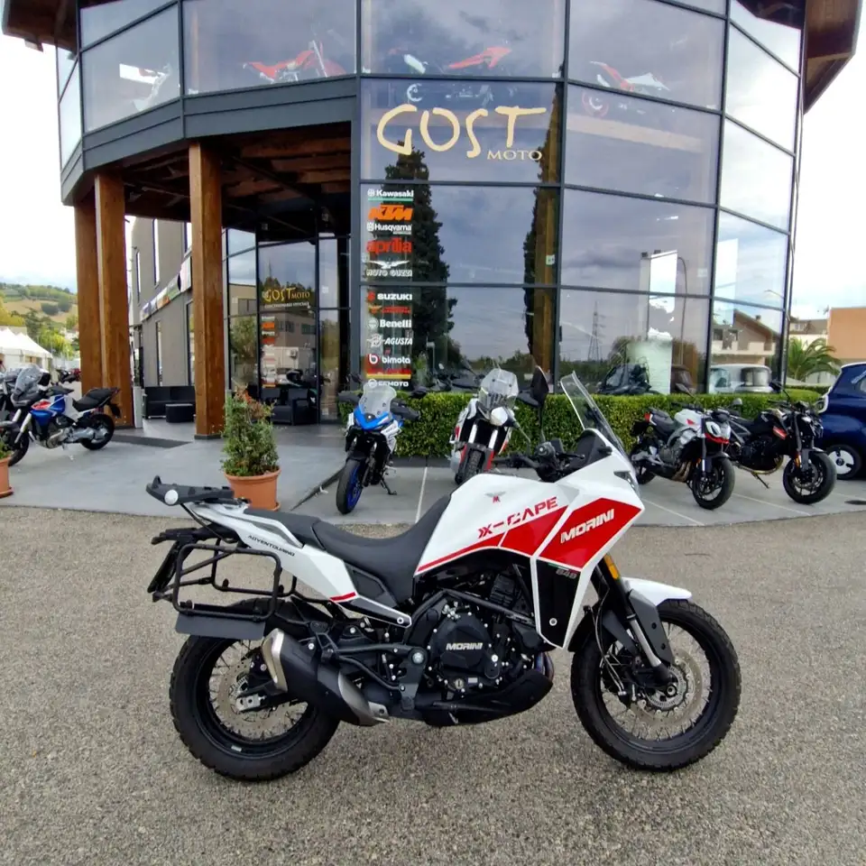 Moto Morini X-Cape