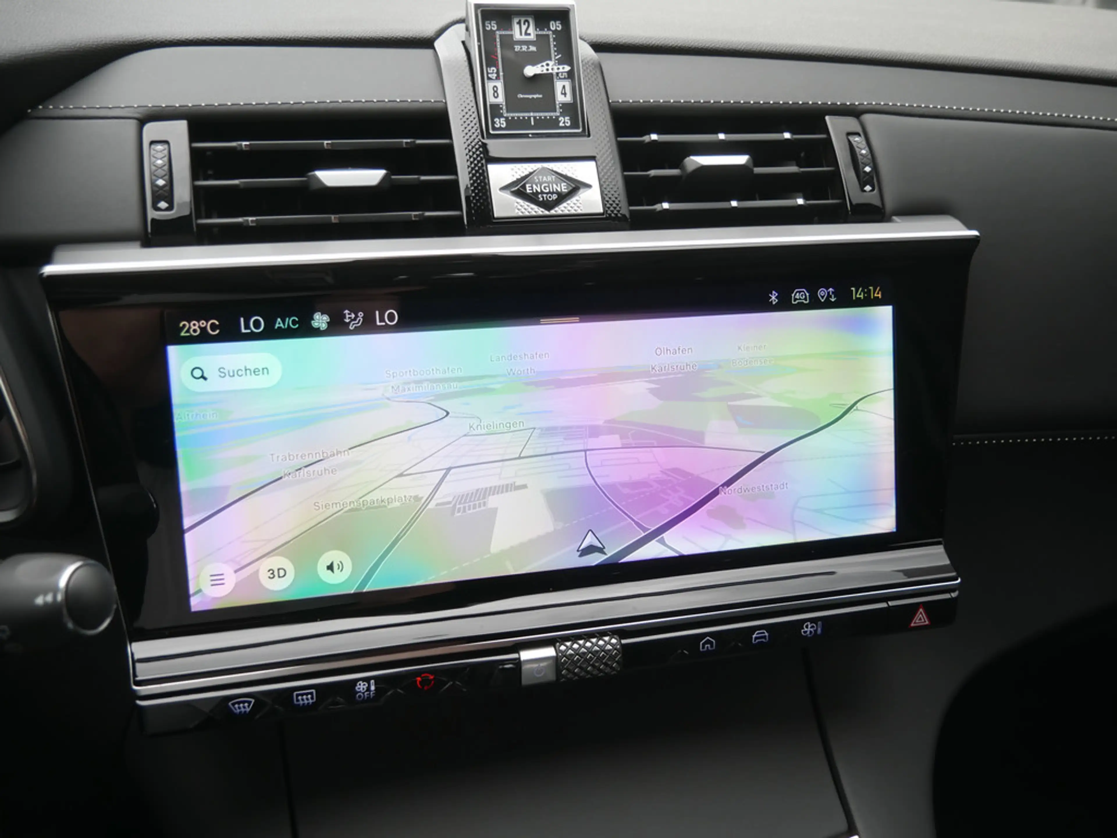 DS Automobiles DS 7 Crossback Opera BlueHDi 130 PANO 360° — photo 8