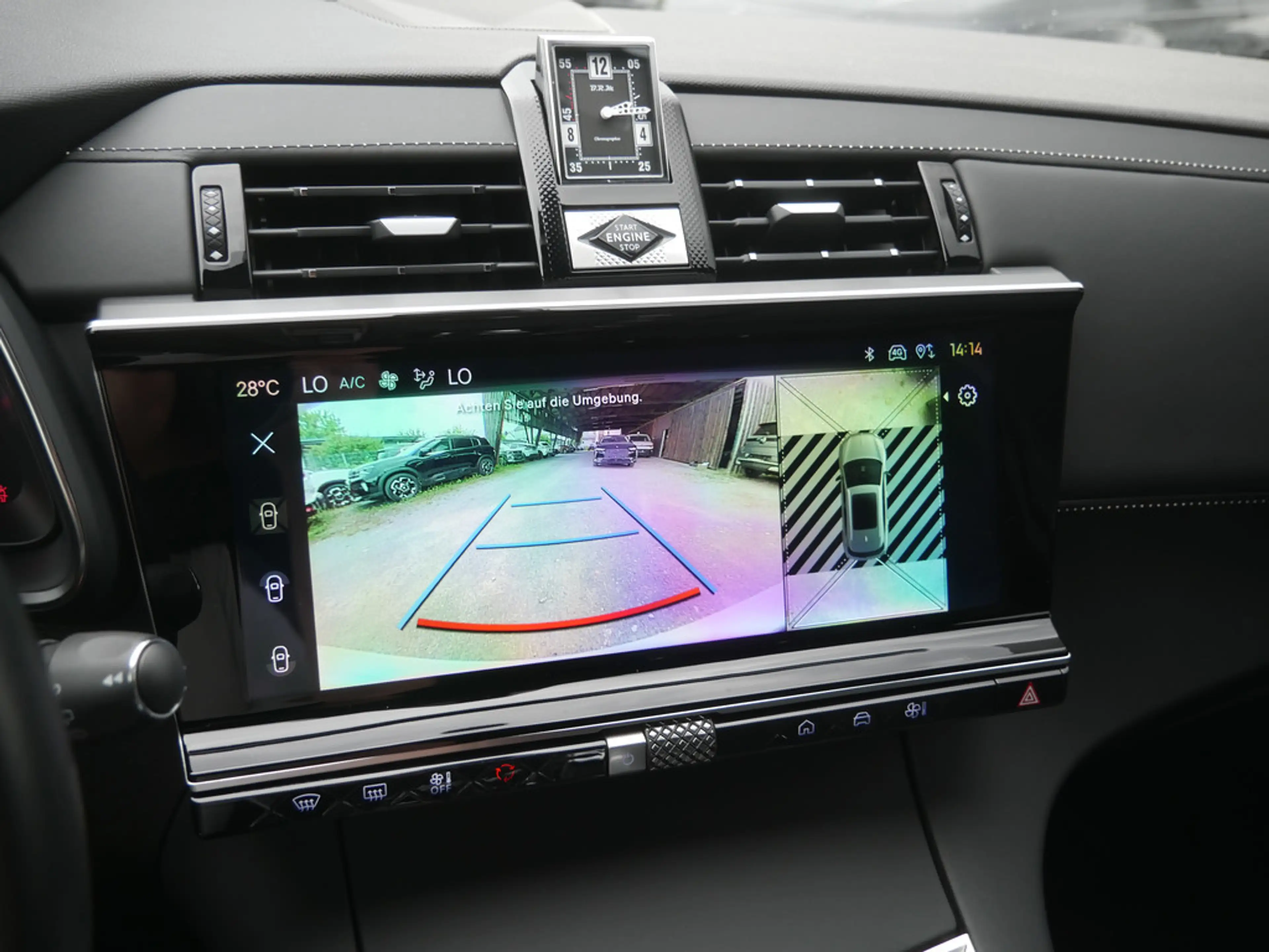 DS Automobiles DS 7 Crossback Opera BlueHDi 130 PANO 360° — photo 10