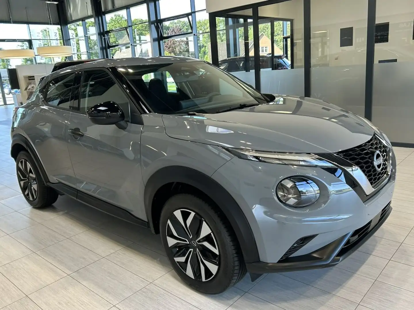 Nissan Juke 1.0 DIG-T Acenta Rückfahrkamera WINTER Grau - 2