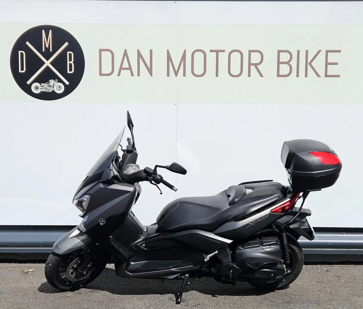Yamaha X-Max 400 Grau - 1