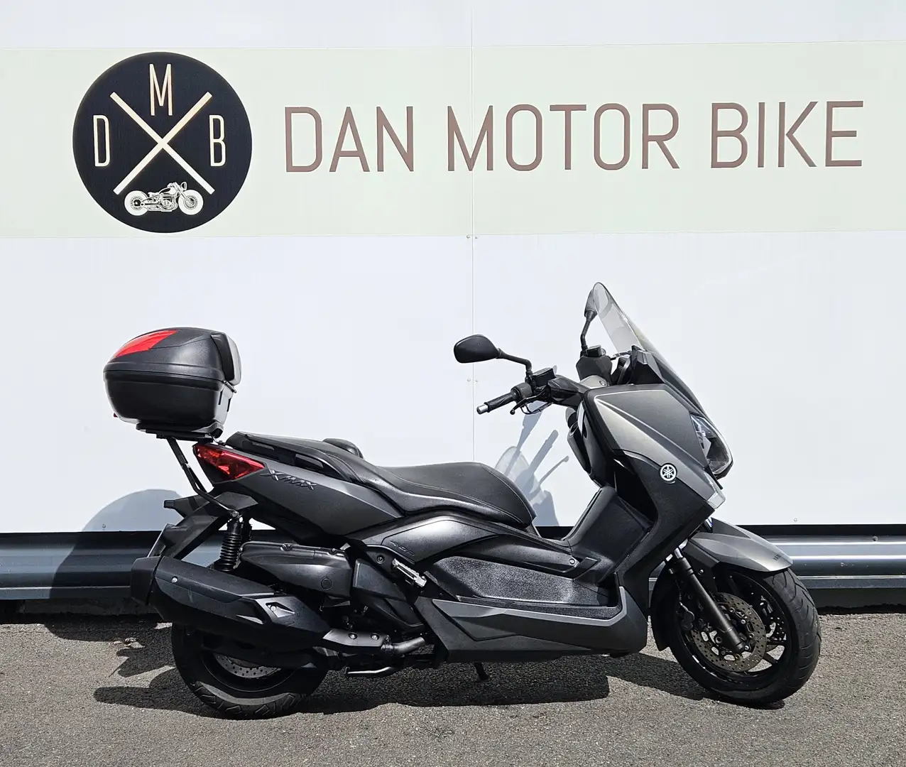 Yamaha X-Max 400 Grau - 2