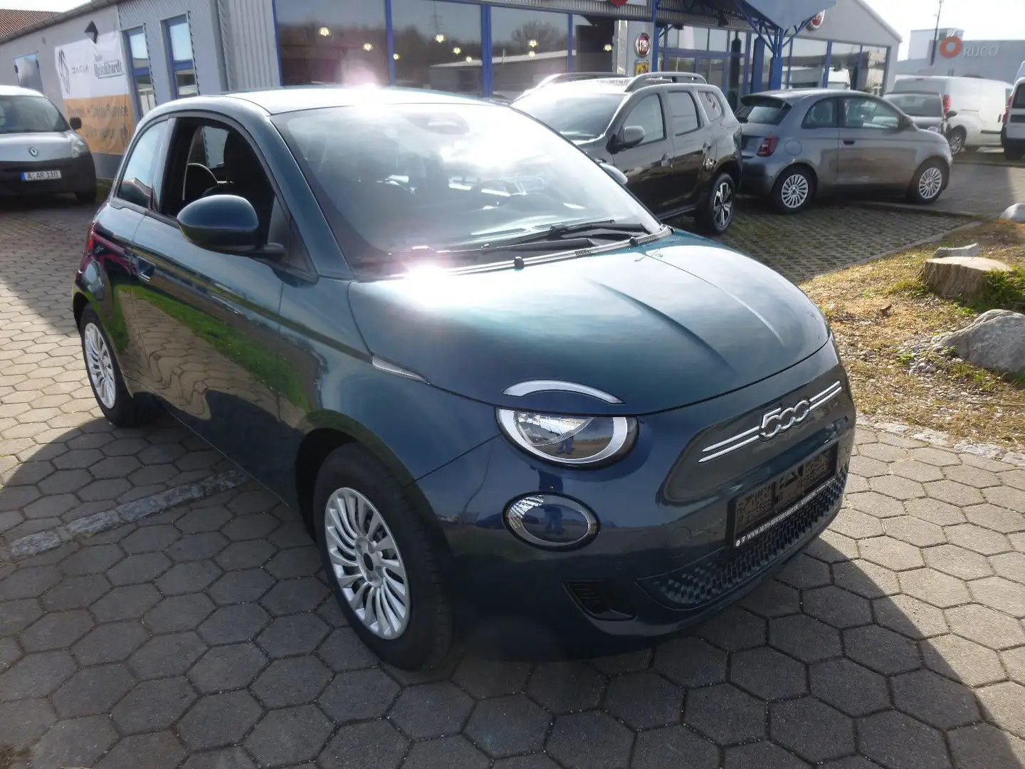 Fiat 500e 42kWh MJ23 SOFORT LIEFERBAR Grün - 1
