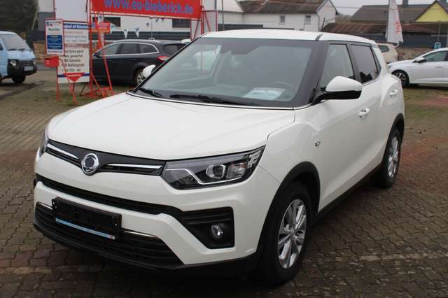 Imagine SsangYong Tivoli 1.5 T-GDi Amber 2WD