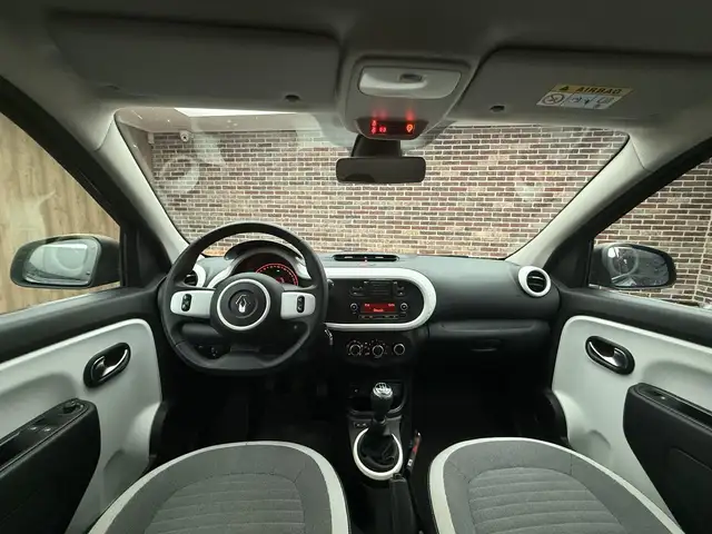 Renault Twingo view 8