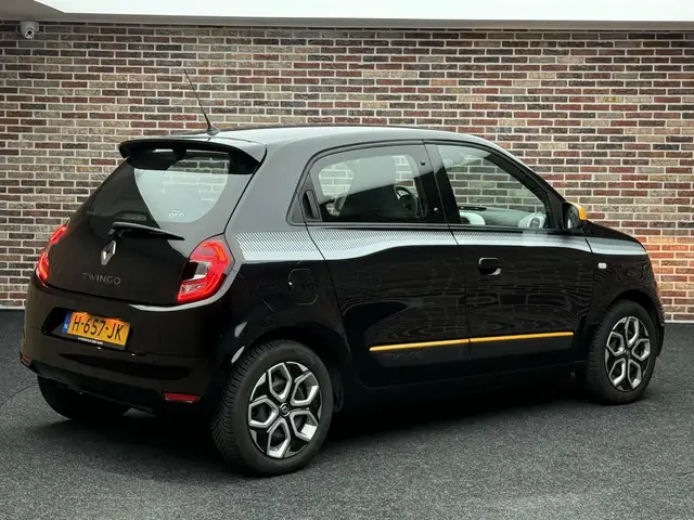 Renault Twingo view 2