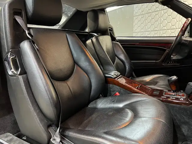 Mercedes-Benz SL view 30