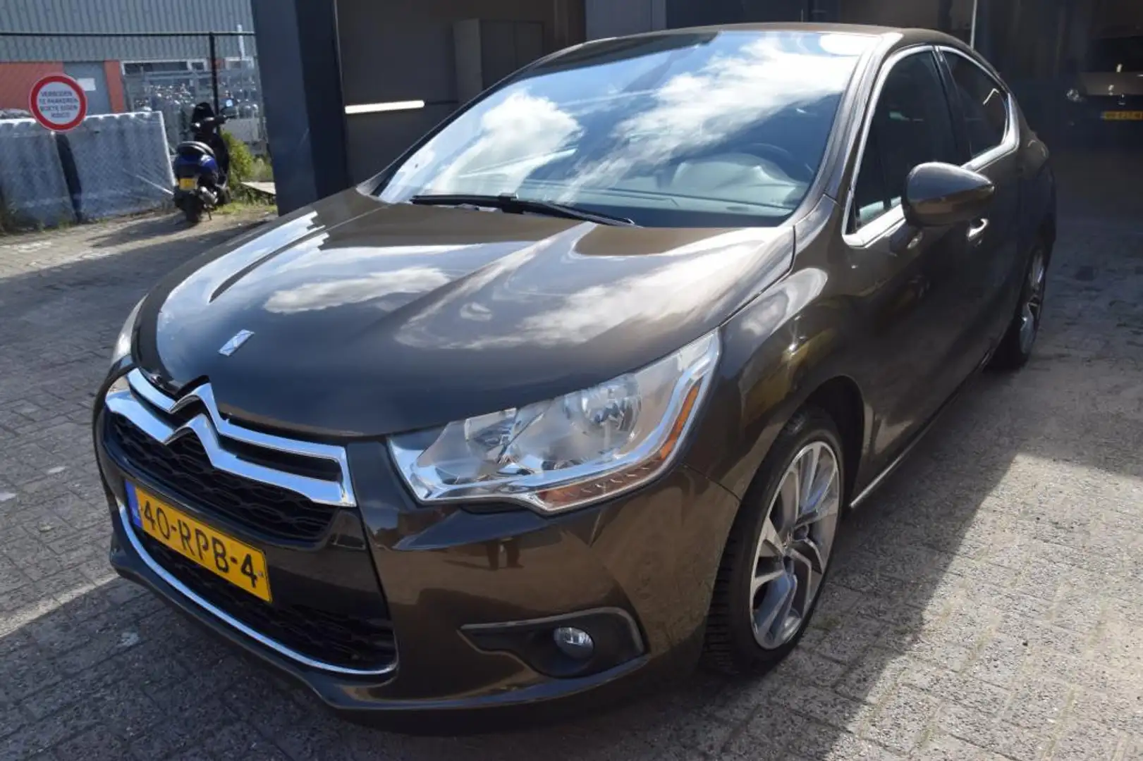 Citroen DS4 1.6 VTi Chic Bruin - 1