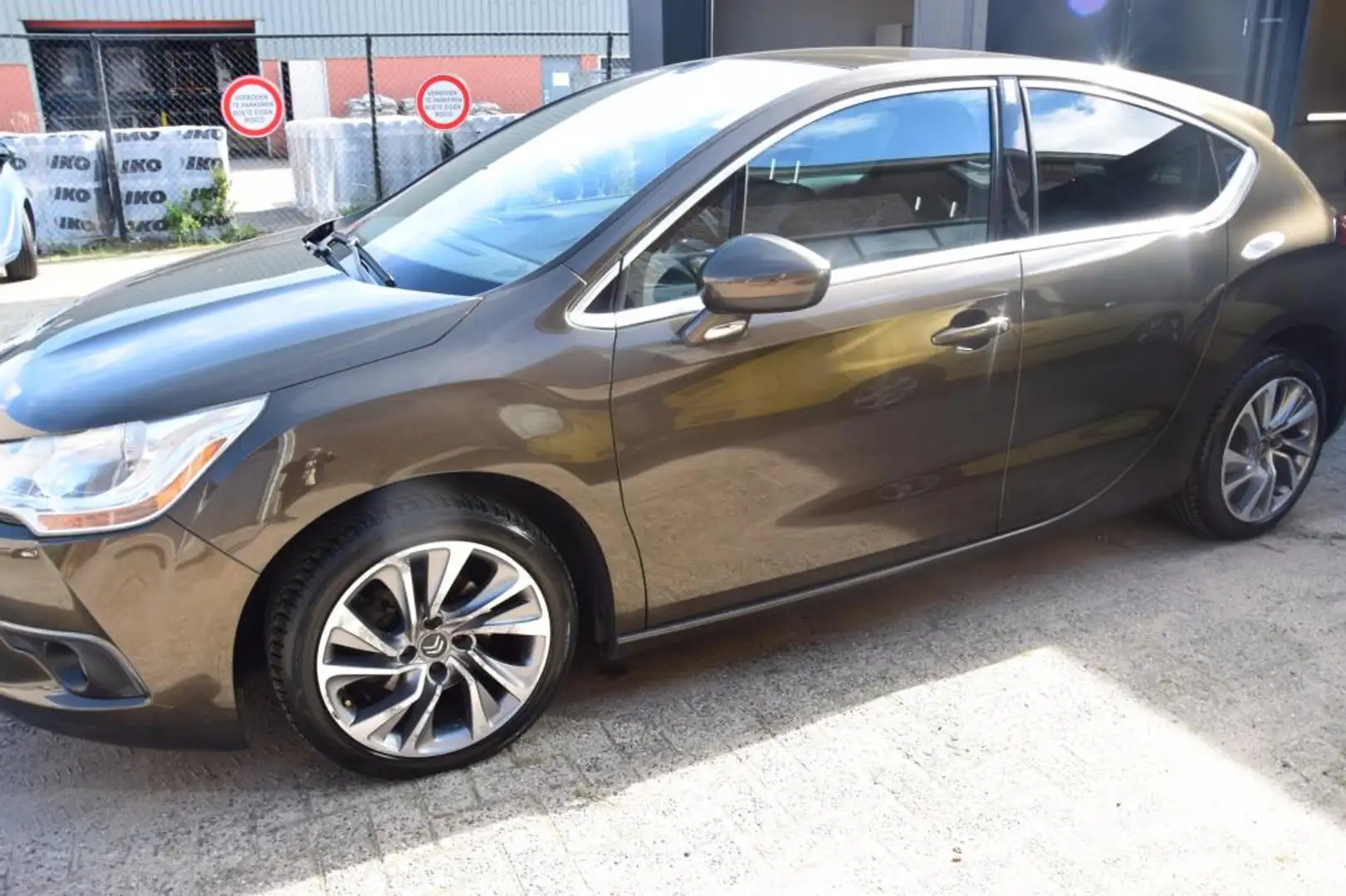 Citroen DS4 1.6 VTi Chic Bruin - 2
