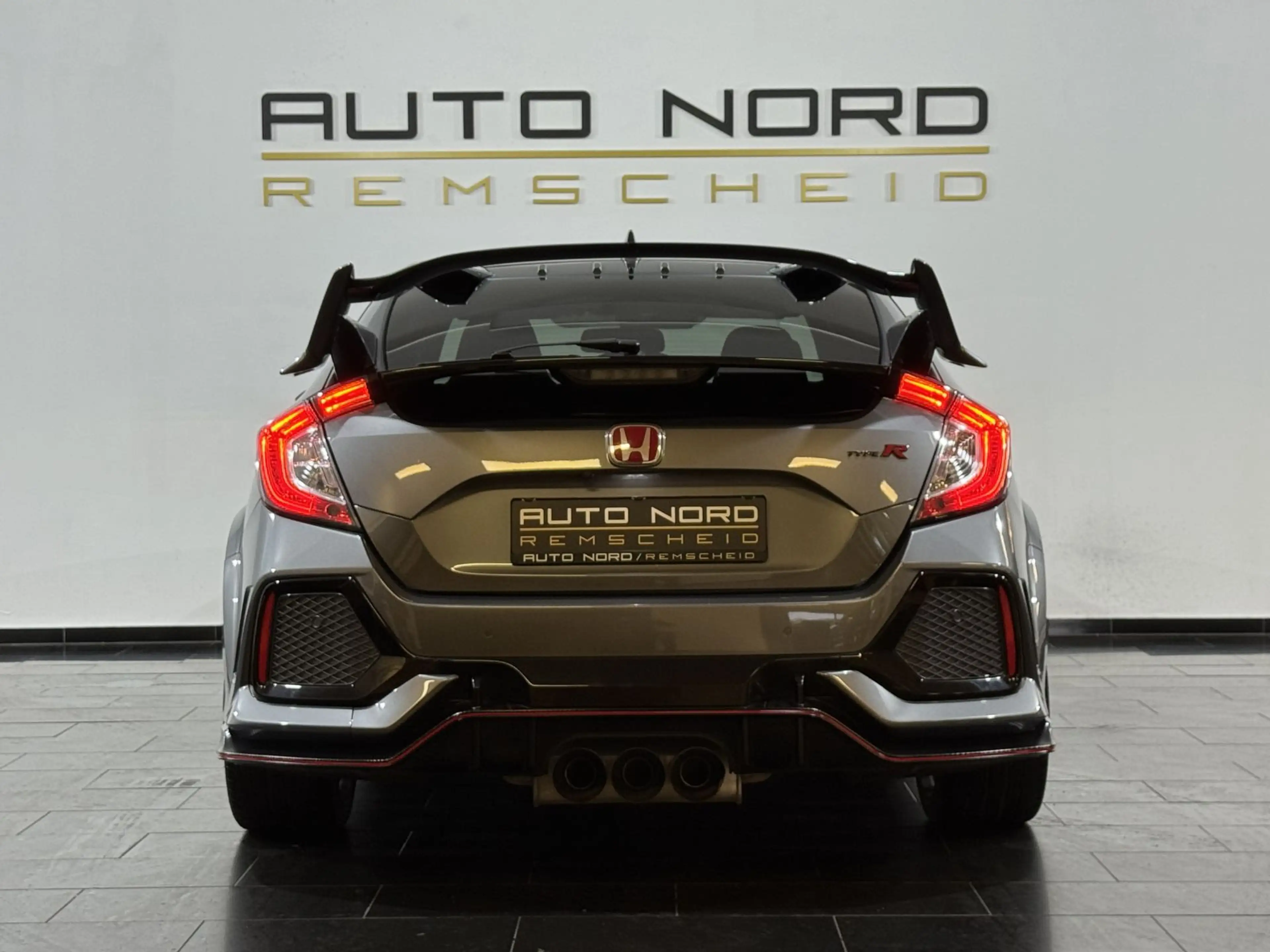 Honda Civic Type R GT *Schale*Kamera*ACC*Invidia*1.H* — photo 7