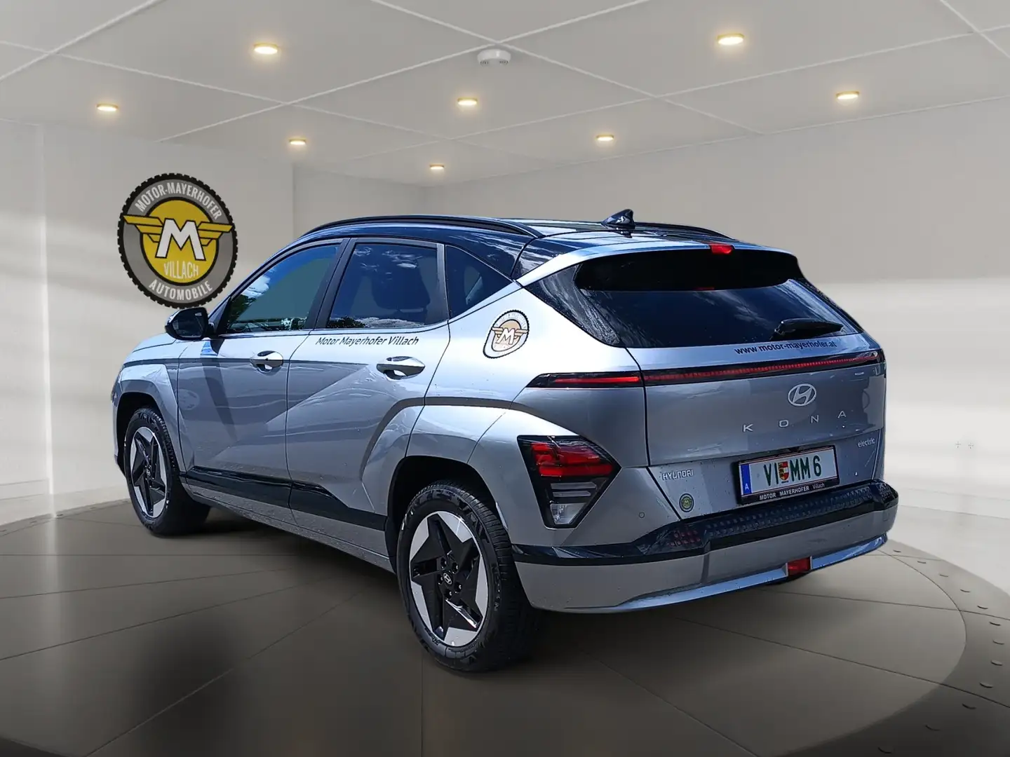 Hyundai KONA KONA EV GO 65,4 kWh Silber - 2