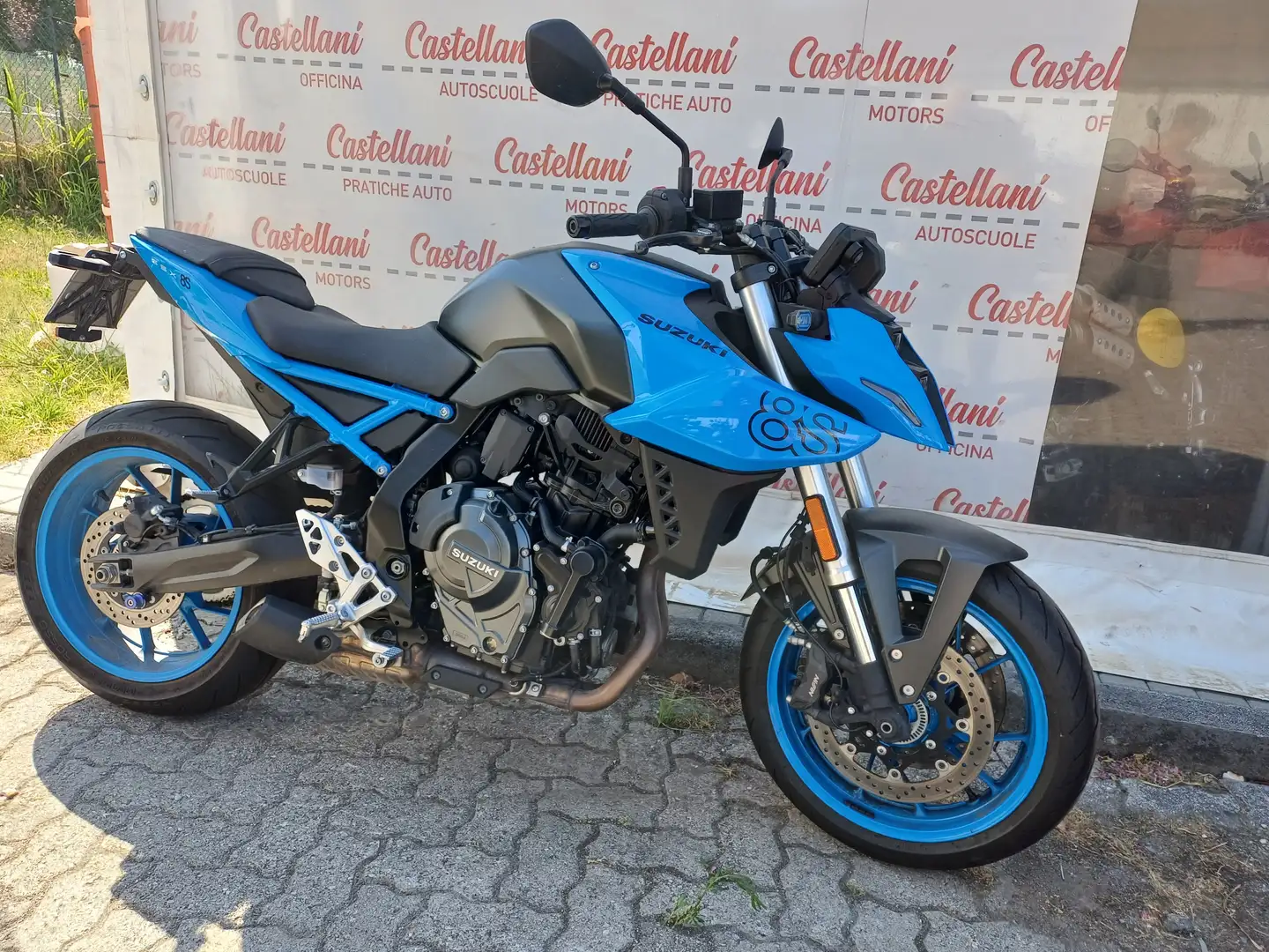 Suzuki GSX 8S SUZUKI GSX-8S 2024 Blu/Azzurro - 2